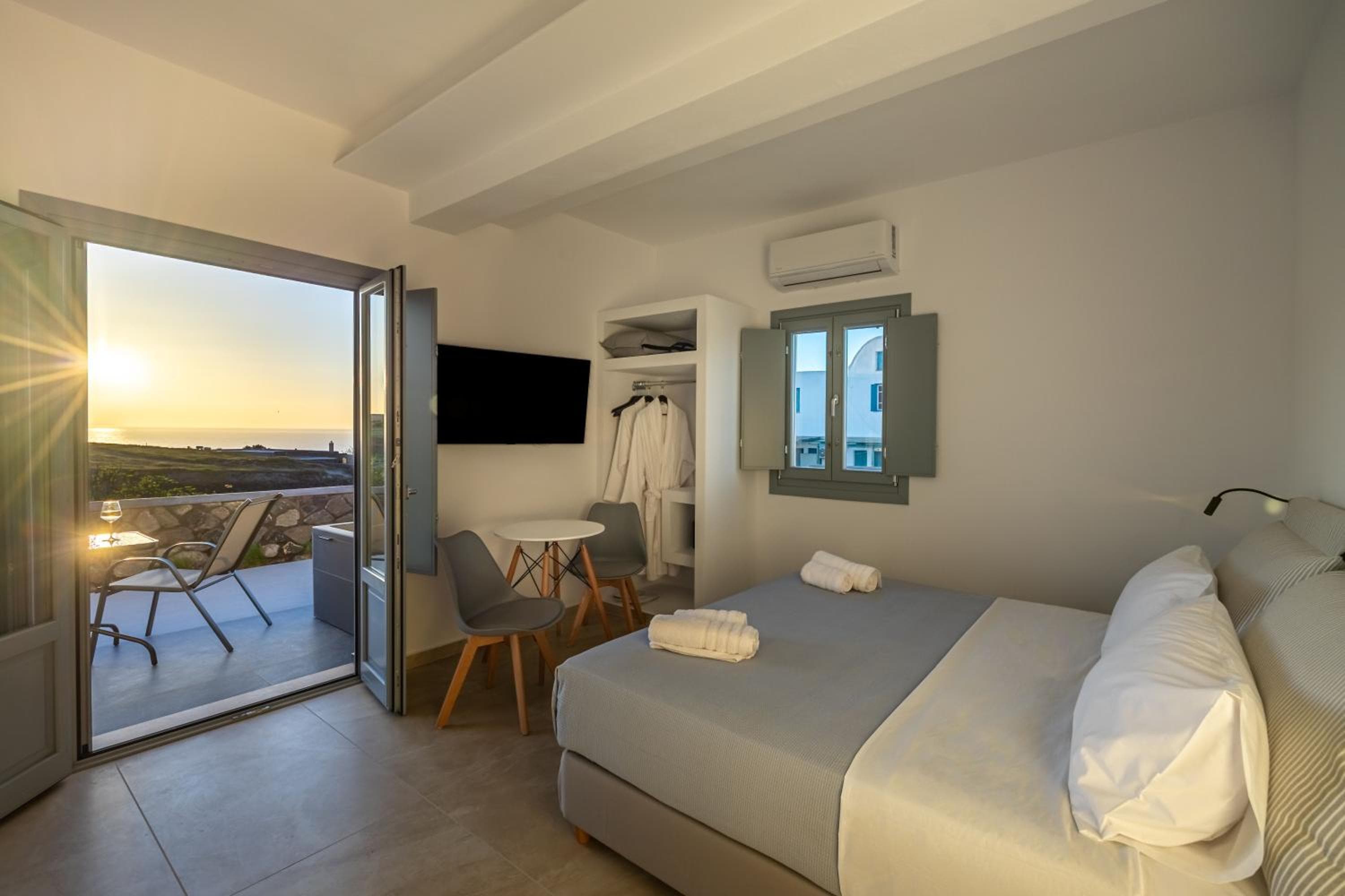 Nastram Suites Oia, Oia, photo 2