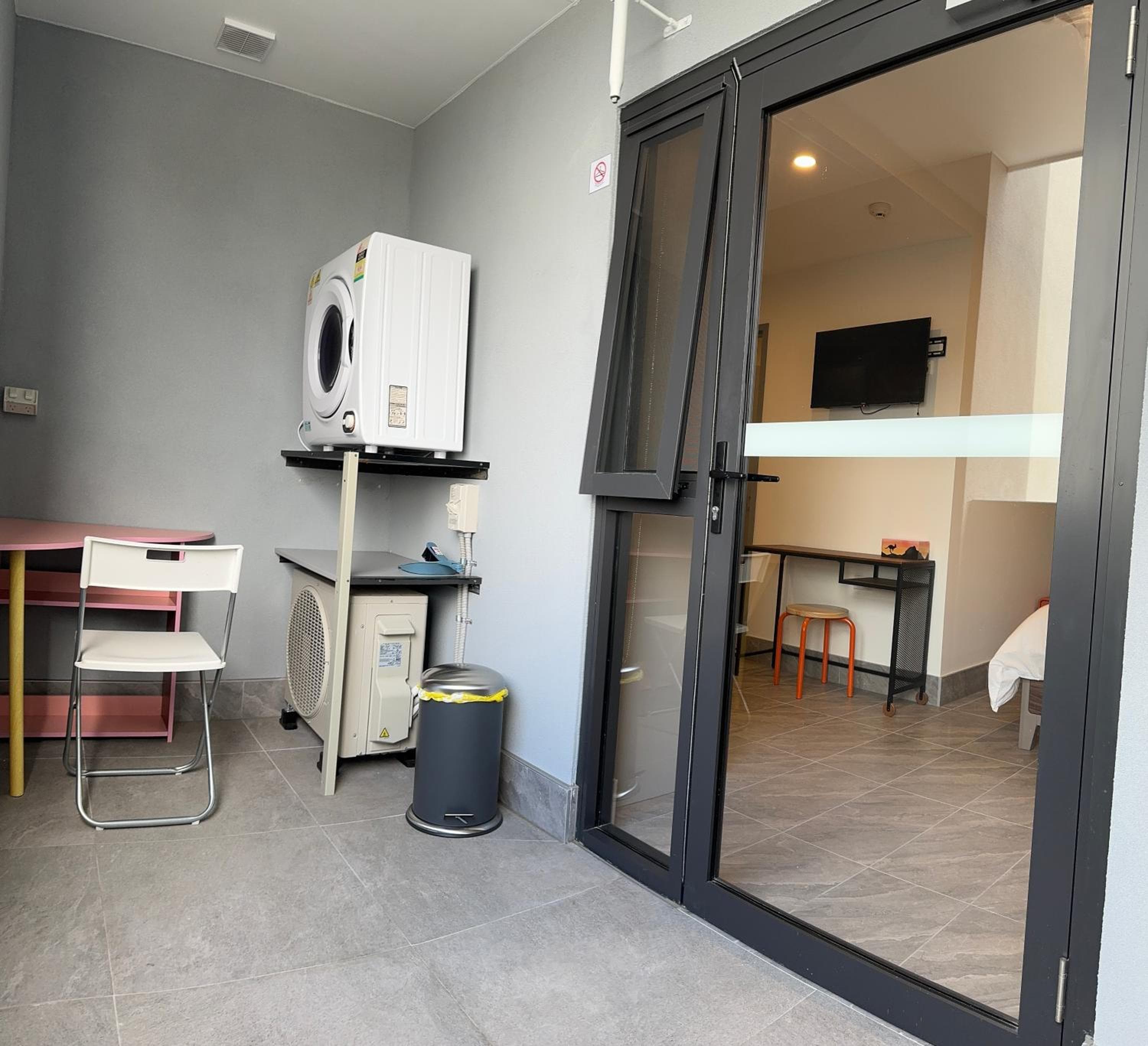 Brand New Furnished Studios, Padstow, photo 4