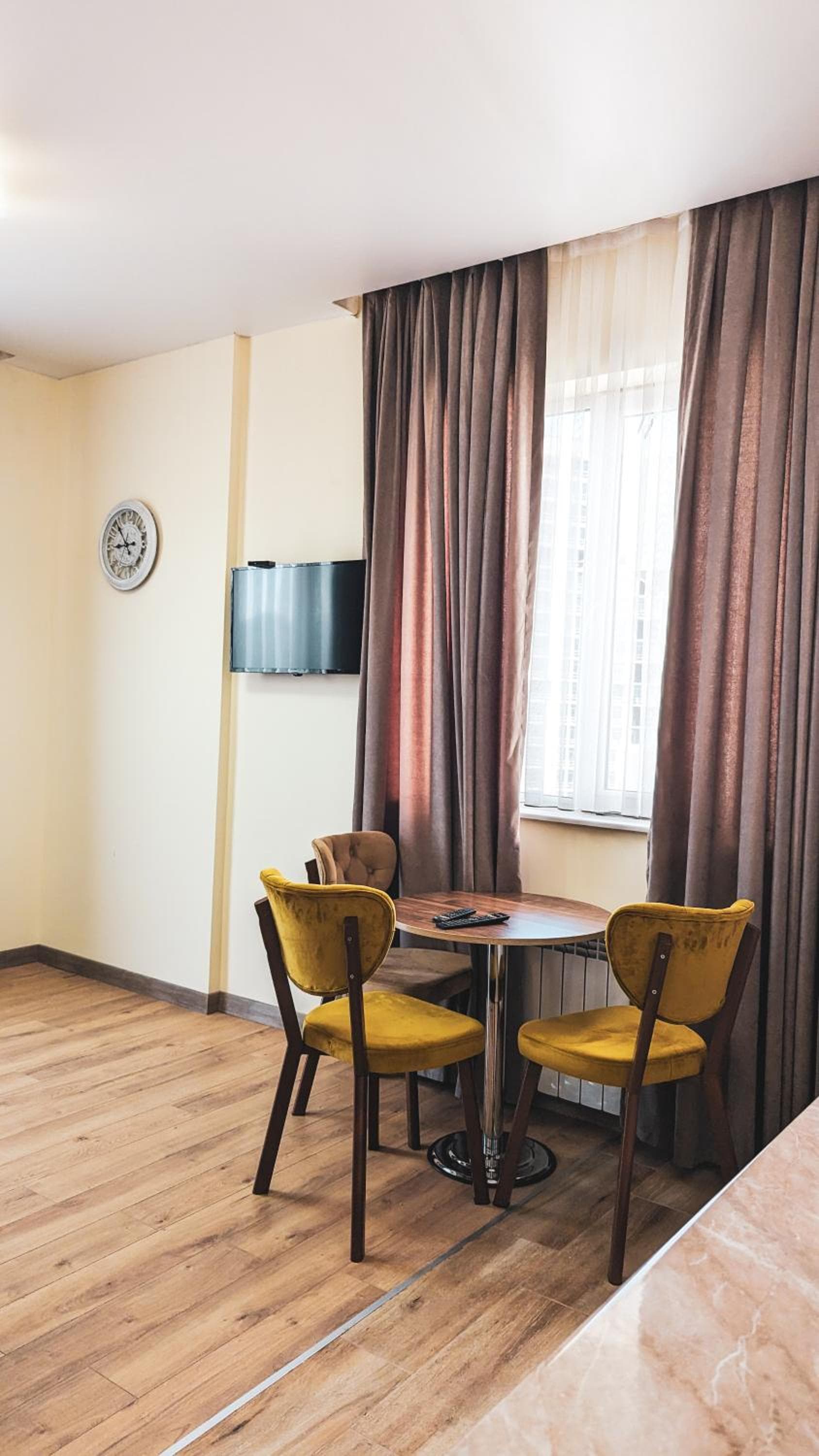 GG ApartHotel, Batumi, photo 4
