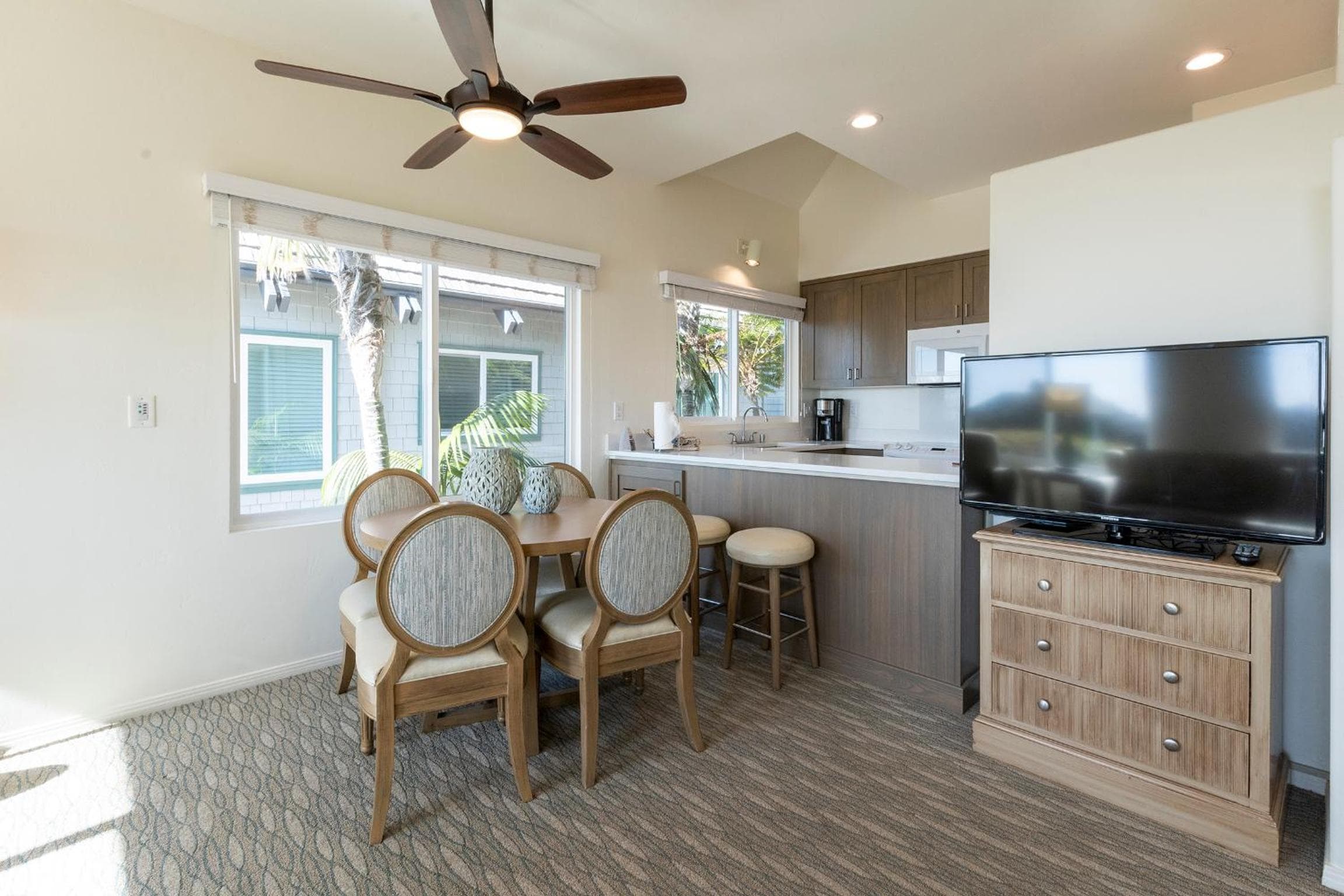 Wave Crest Resort, San Diego, photo 6