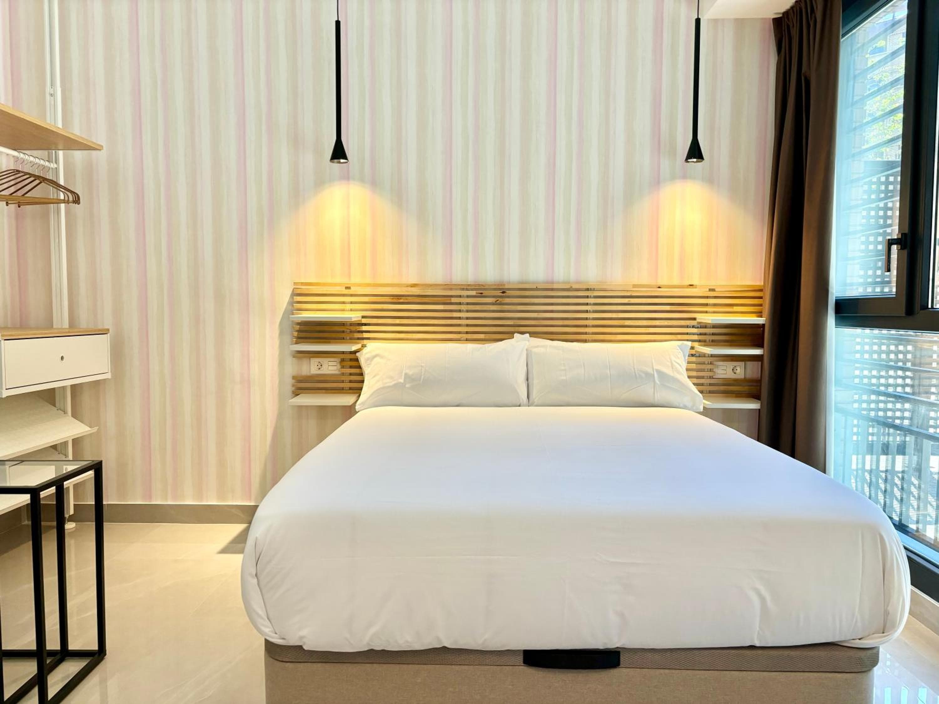 Gulliver Suites Valencia, Valencia, photo 4