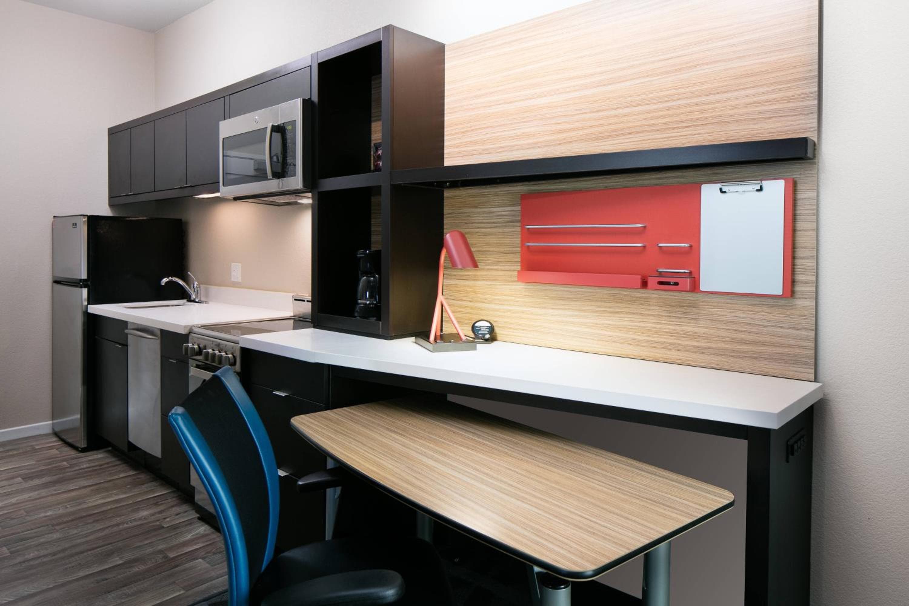 TownePlace Suites by Marriott Kansas City Airport, Kansas City, photo 2