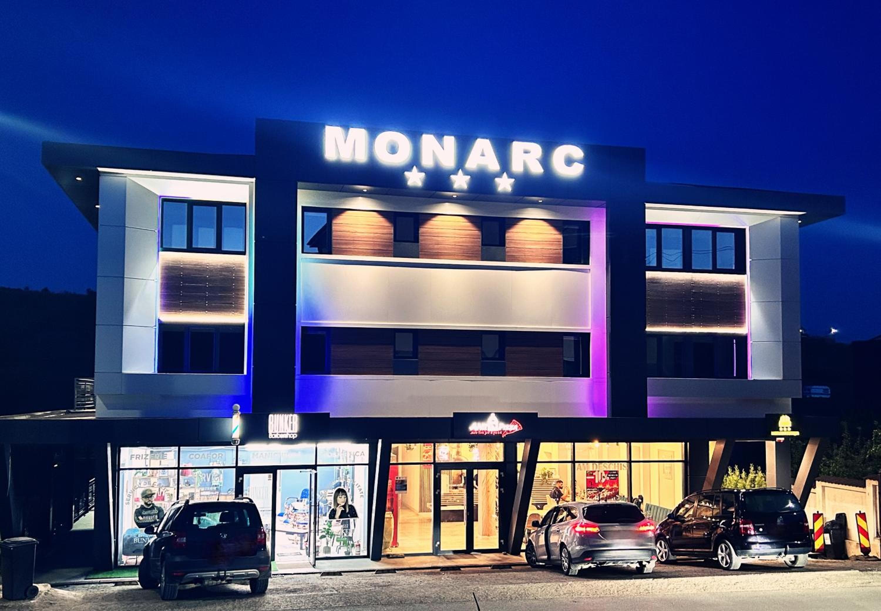 MONARC Boutique ApartHotel - SELF CHECK-IN, Iaşi