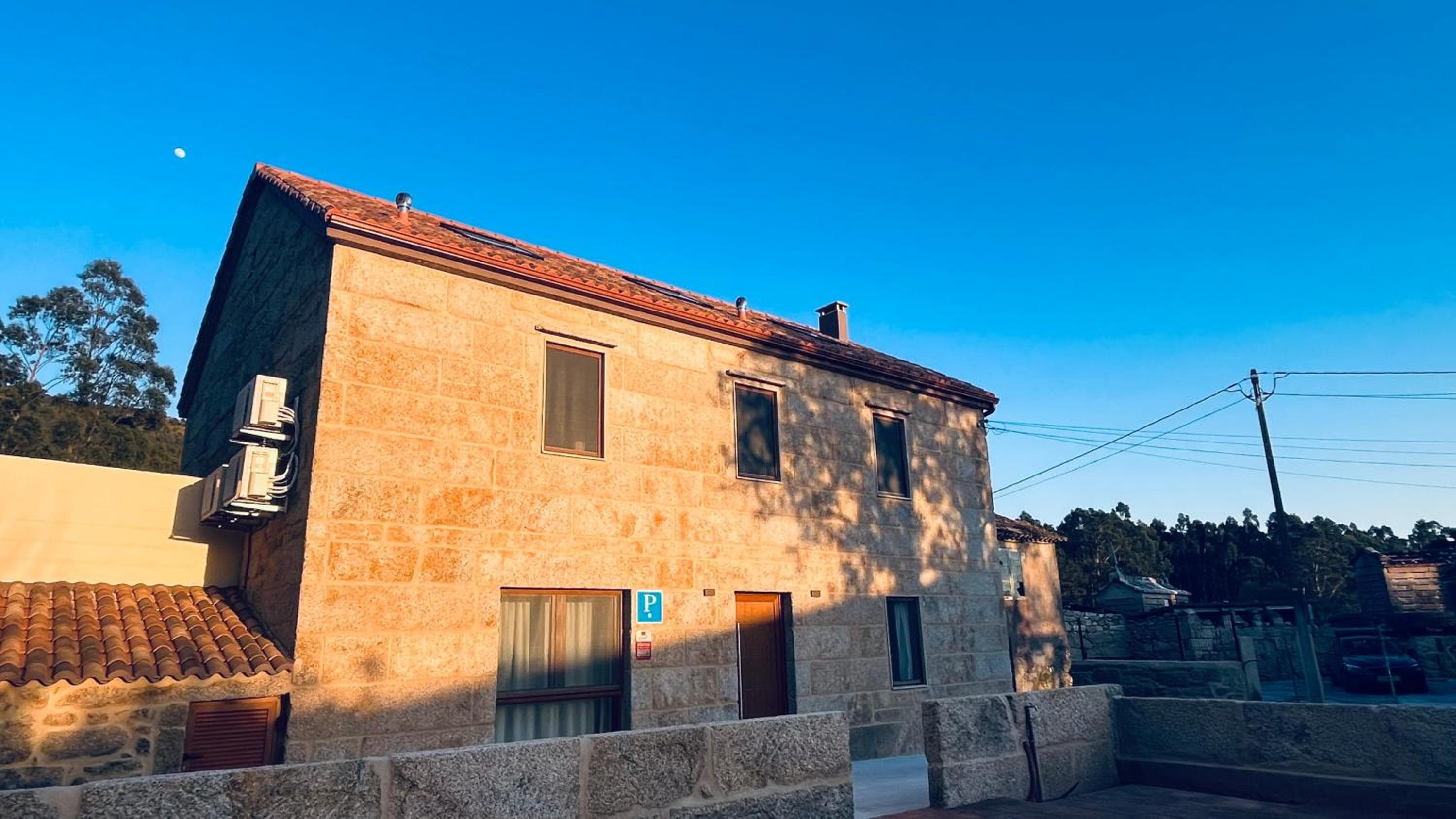 Lar de Canedo, Carnota