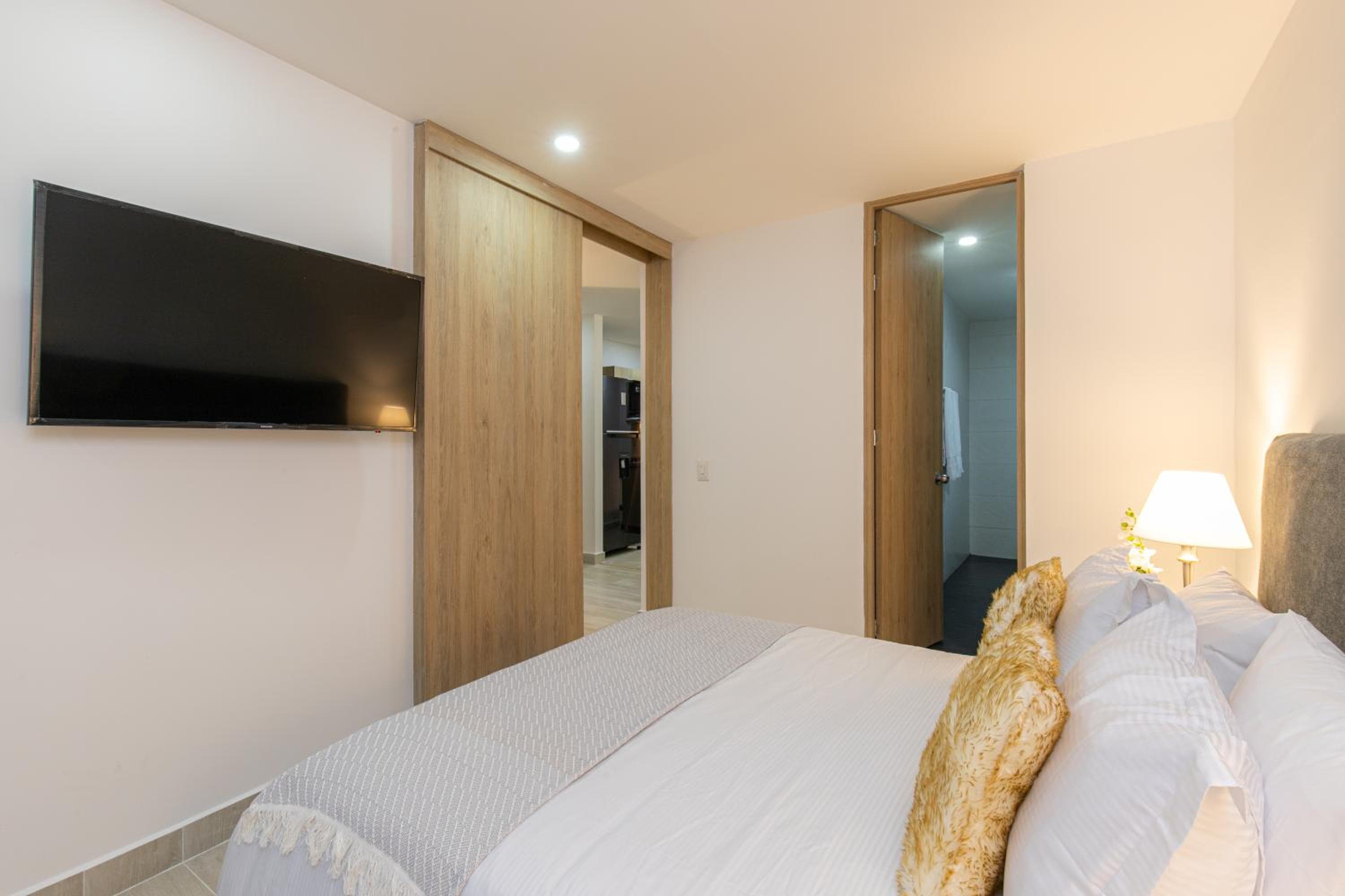 Apartamentos Borbon Suites, Medellín, photo 4