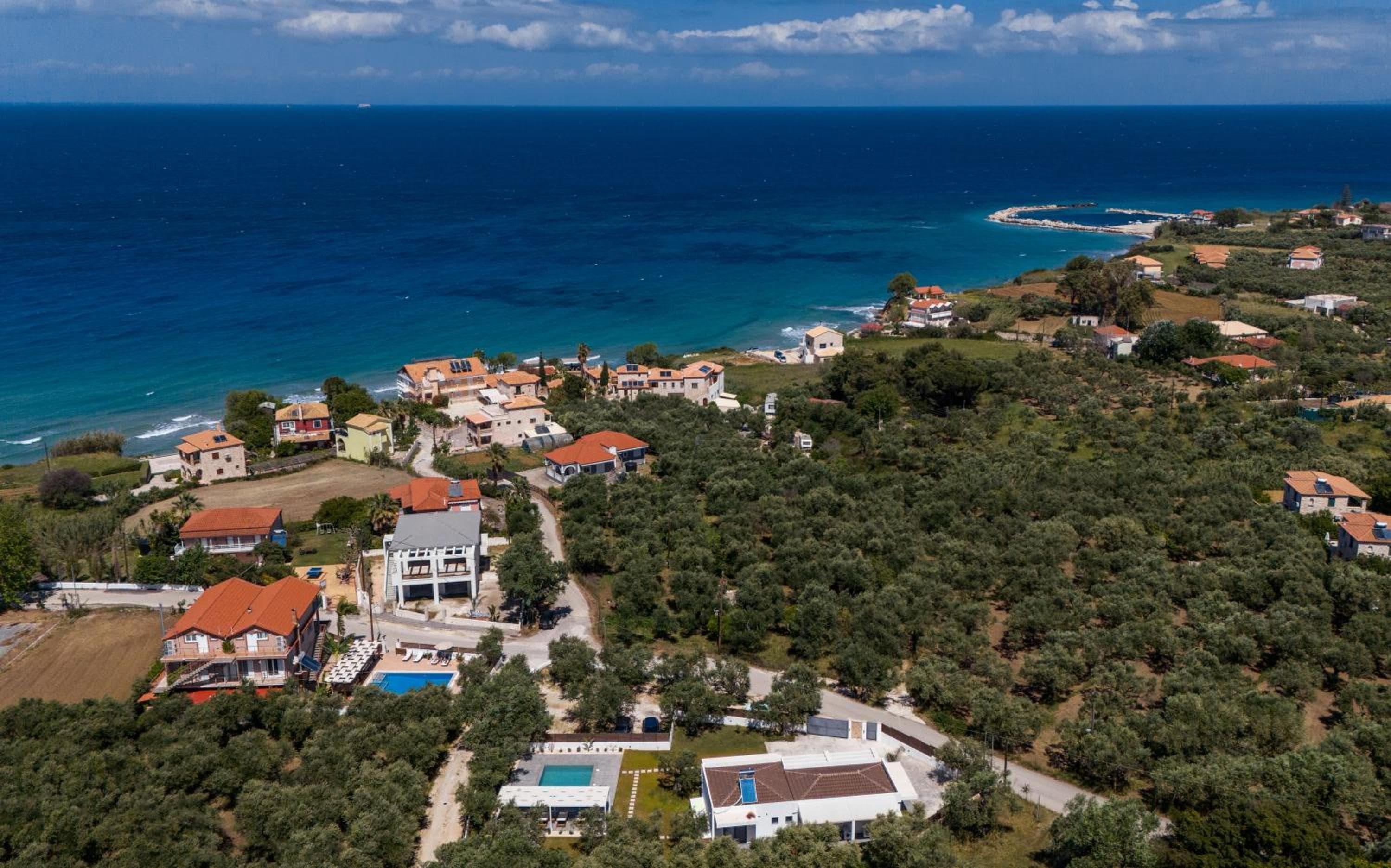 Armonia Boutique Hotel, Meson Yerakarion, photo 3
