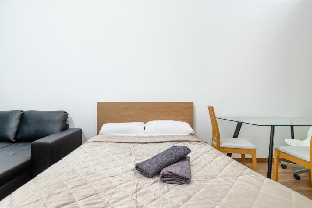 CAMP NOU & FiRA BUSINESS LOFTS, Barcelona