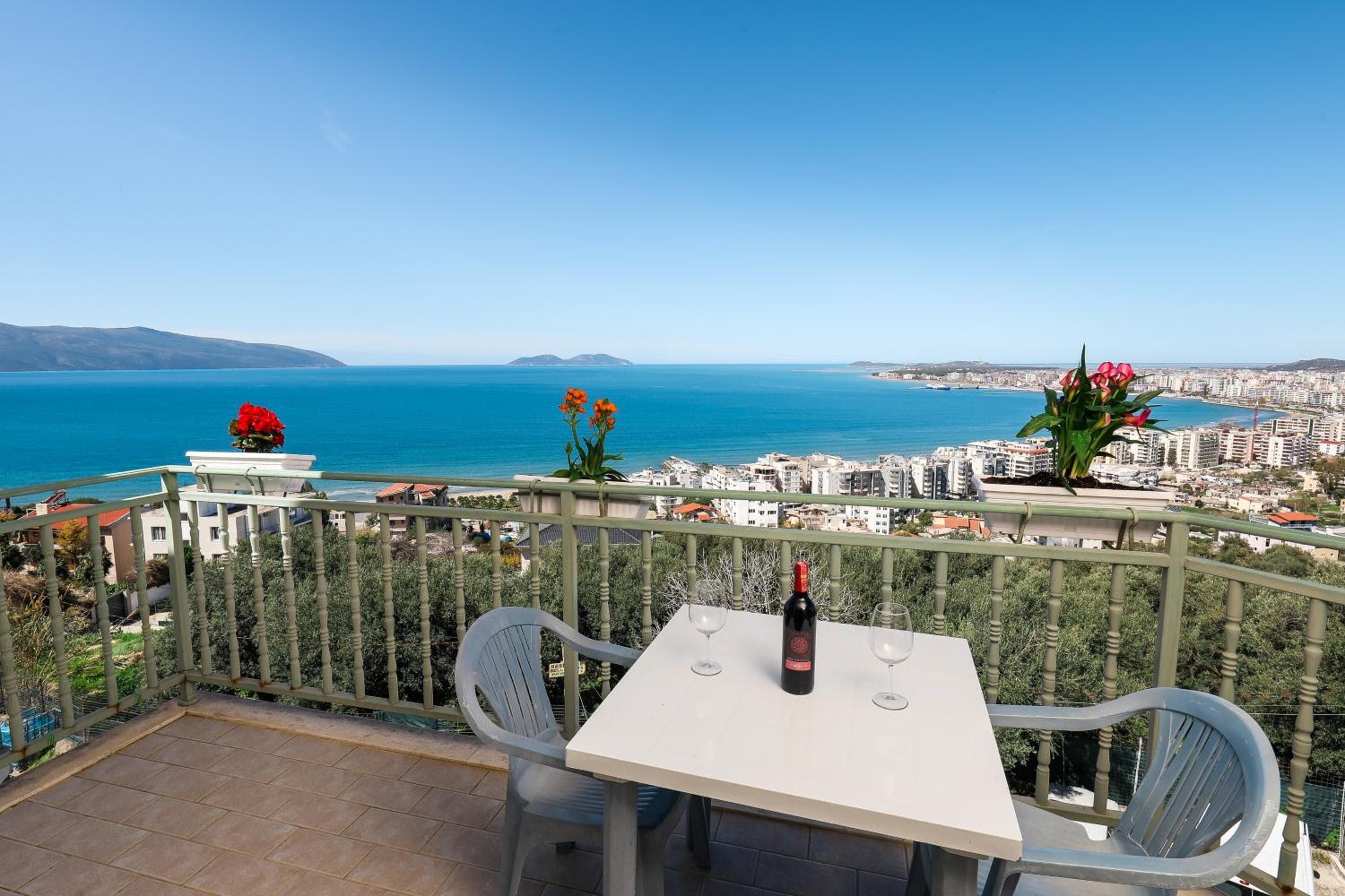 Lorel's Homes, Vlorë