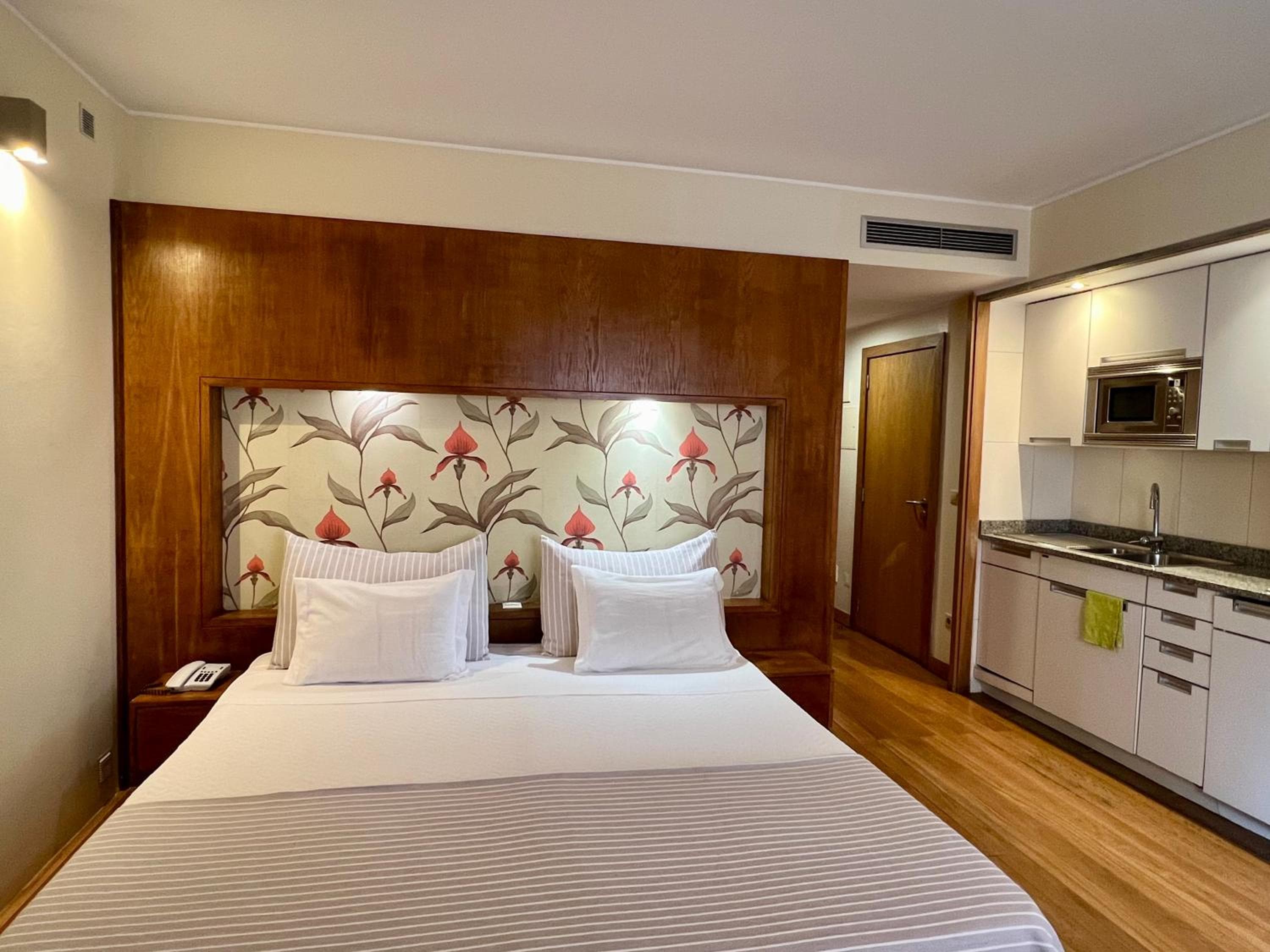 Apartamentos Turisticos Atlantida, Funchal, photo 4