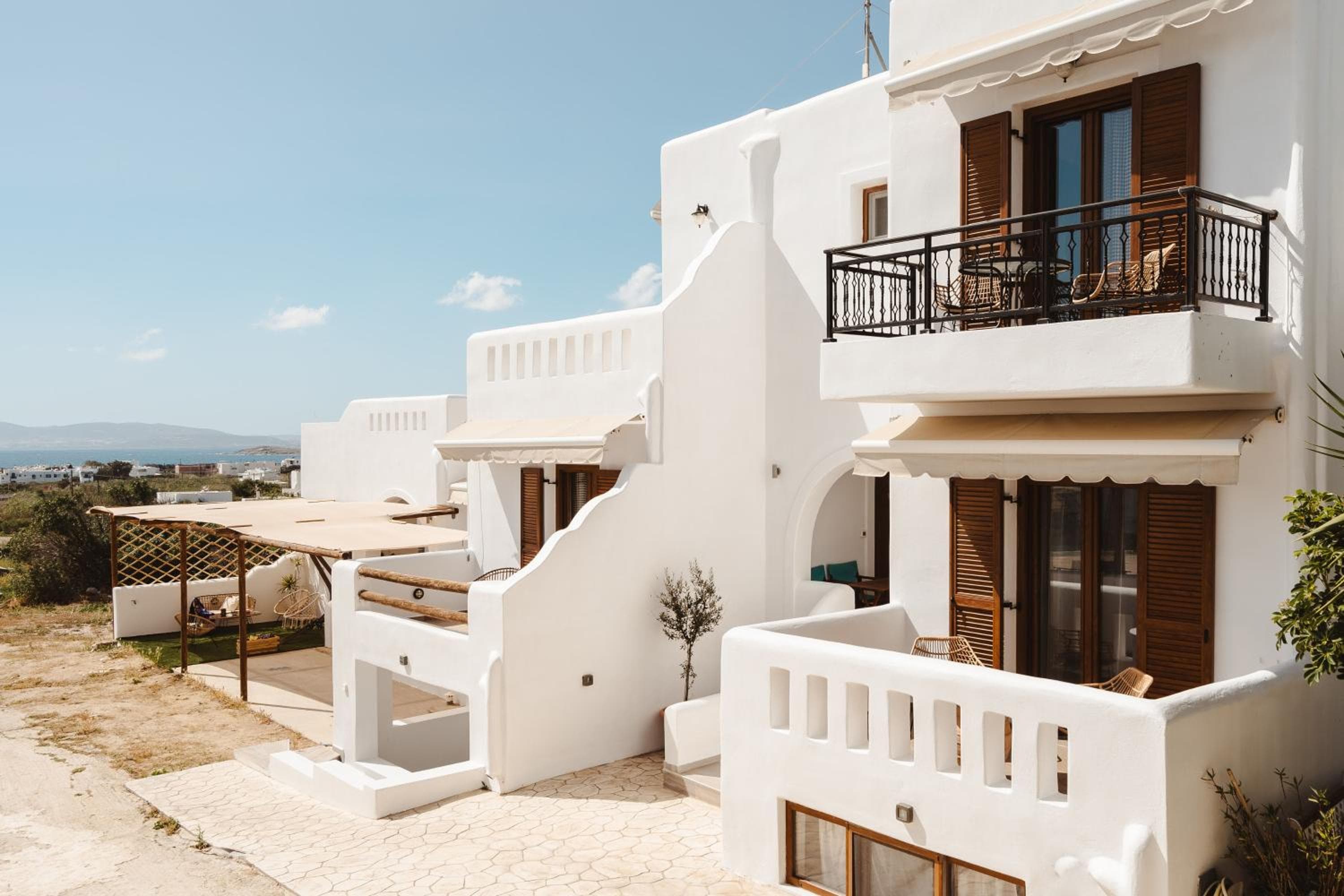 Eclipse Studios Naxos, Agia Anna Naxos