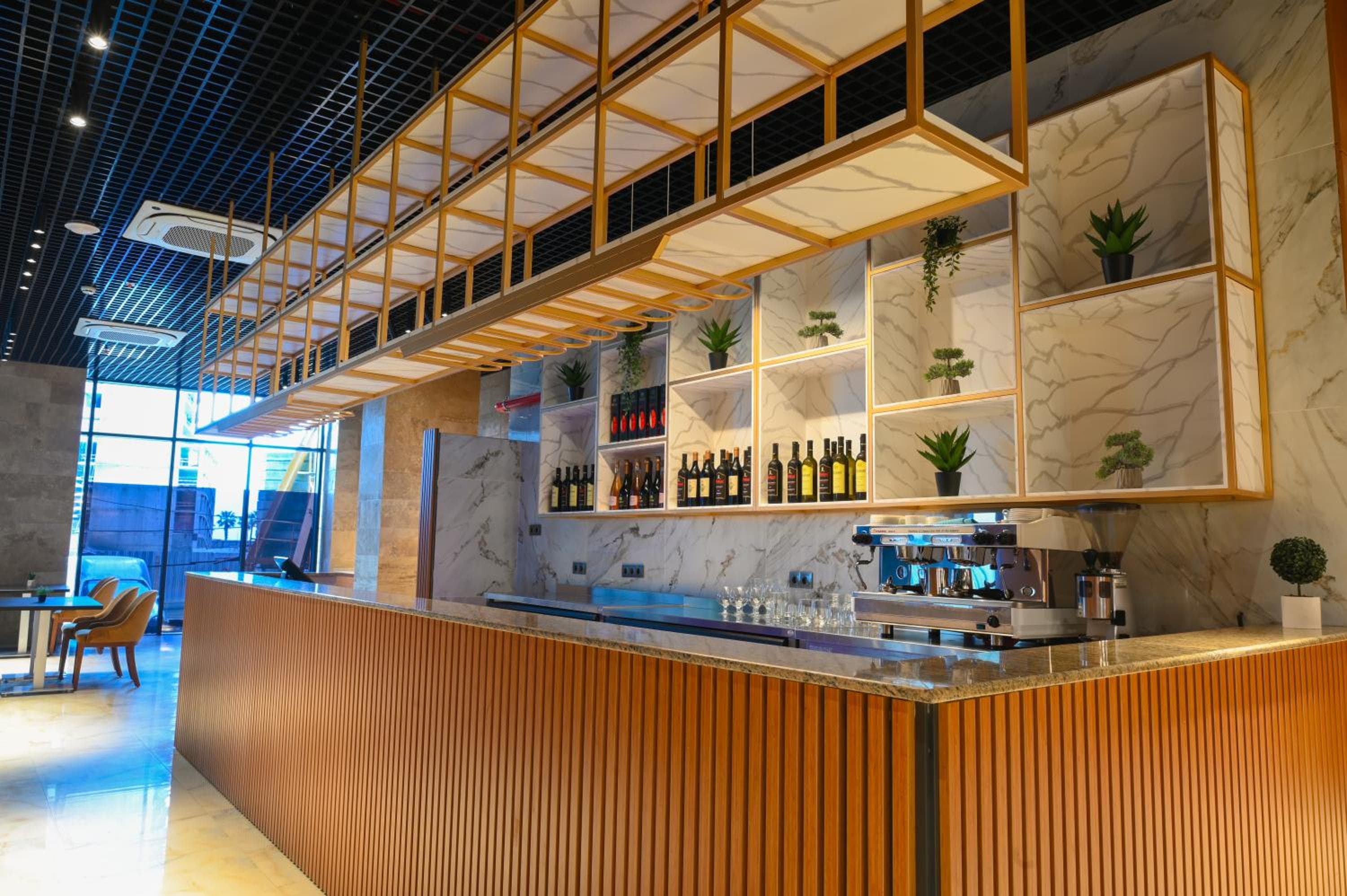 New Wave Apart-Hotel, Batumi, photo 3