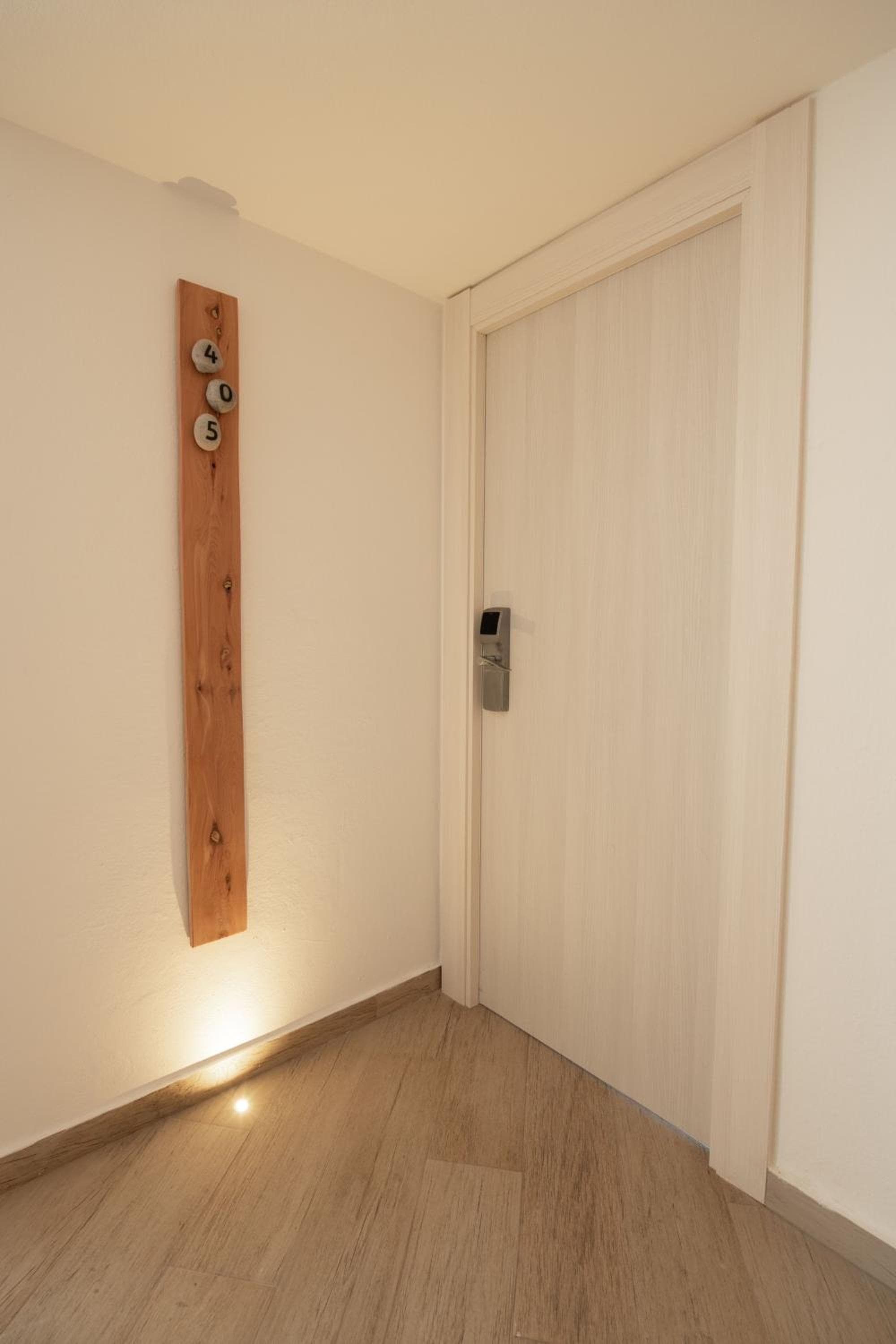 Hotel El Pinar, Cala Llonga, photo 6