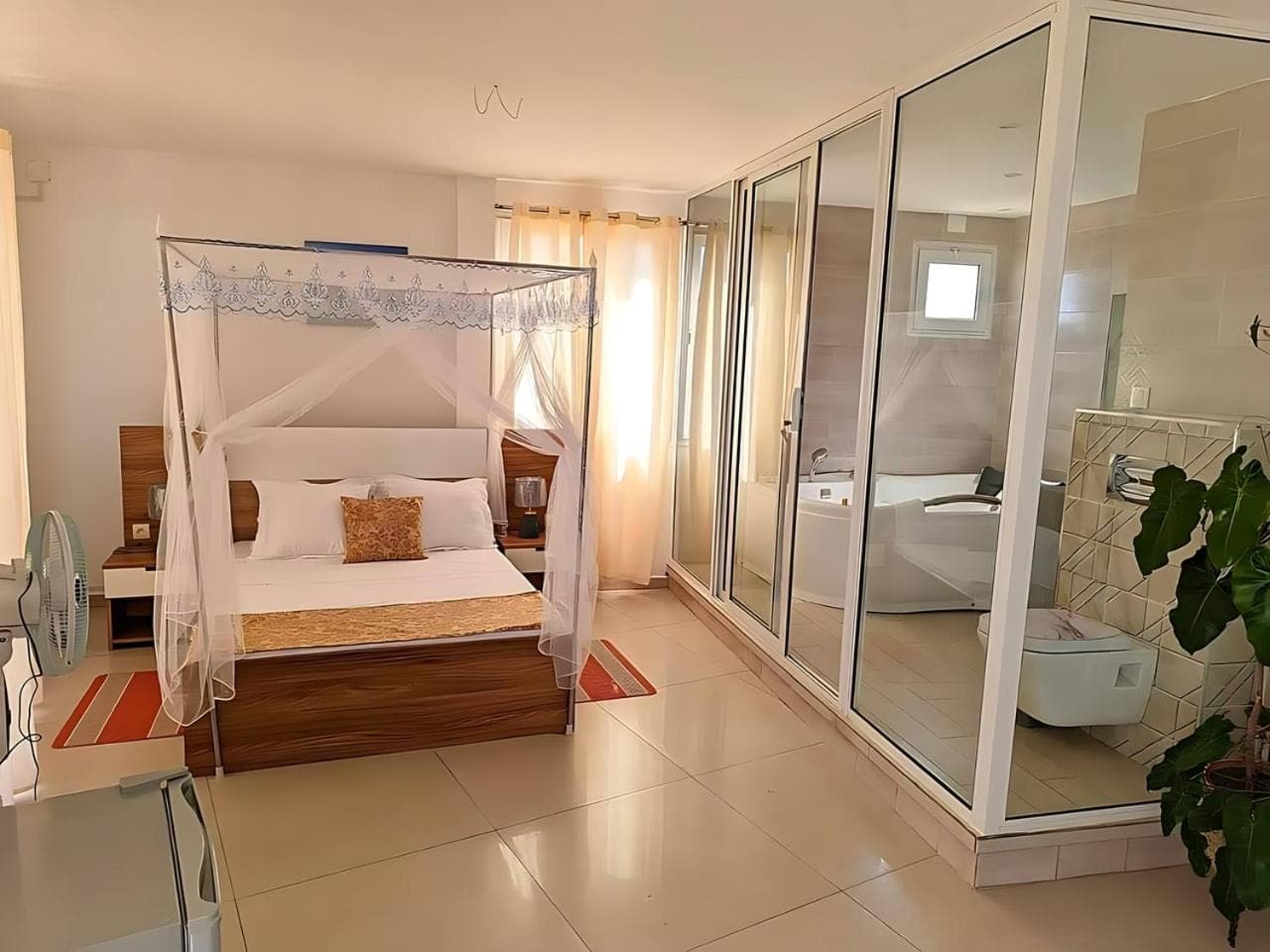 Hary's Aparthotel, Toliara, photo 3