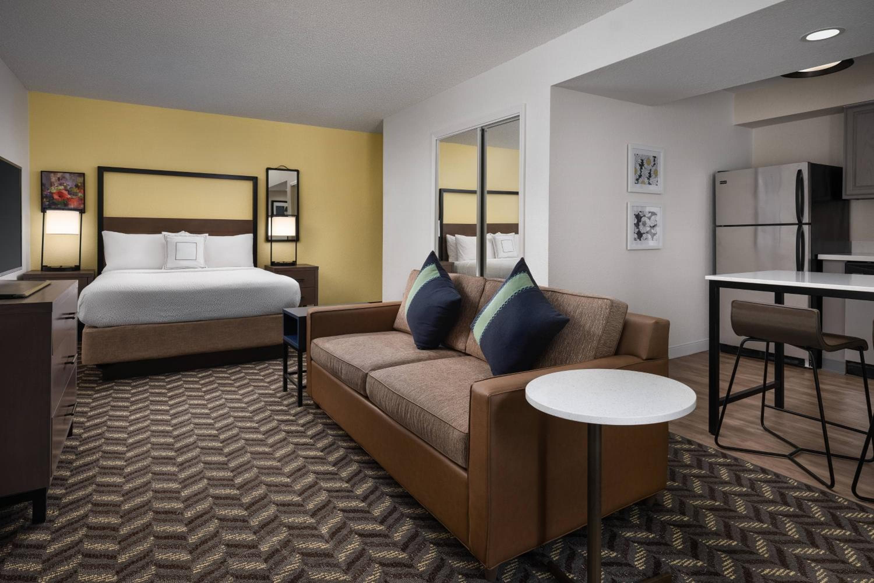 Residence Inn Sunnyvale Silicon Valley II, Sunnyvale, photo 2