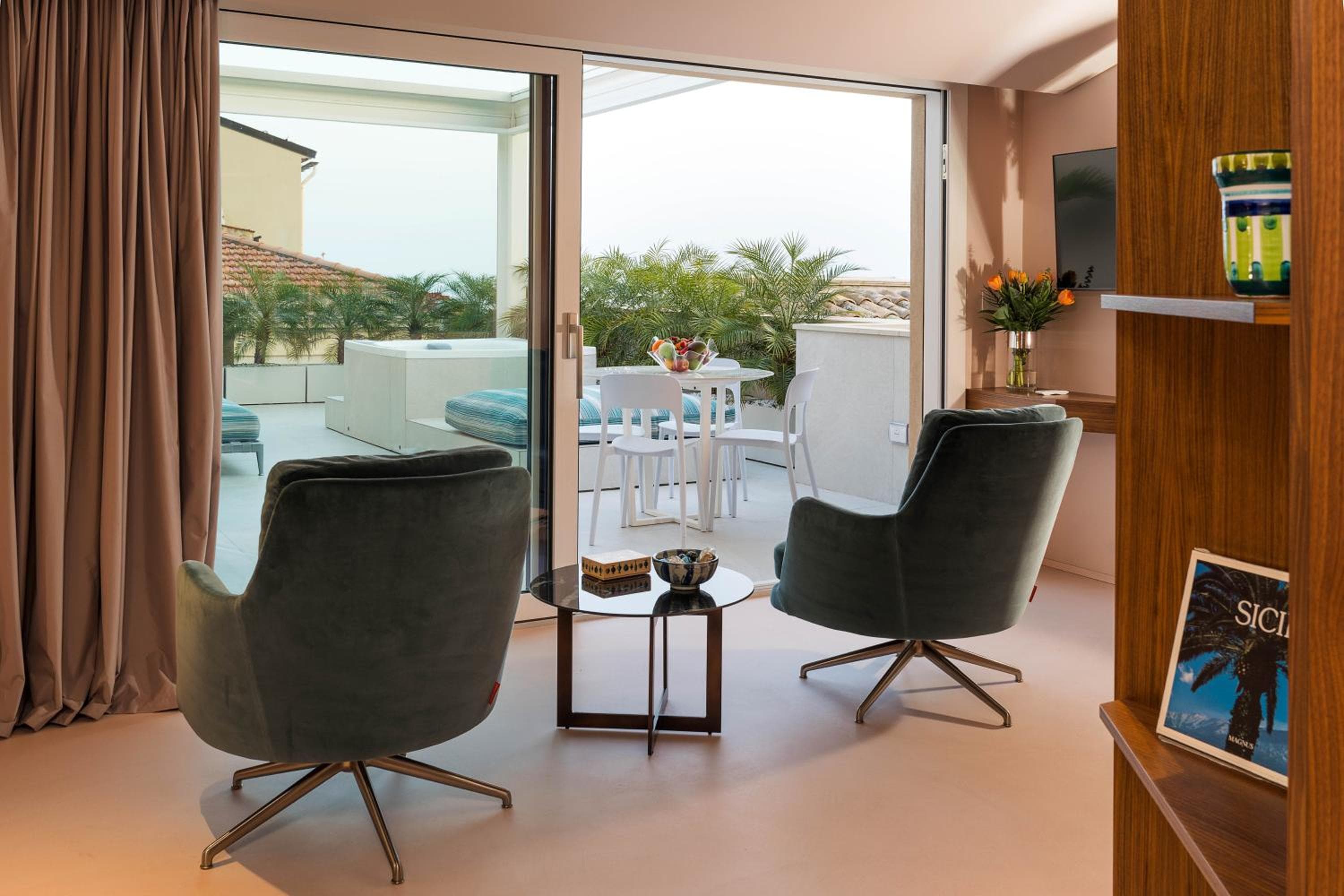 Taormina Infinity Suites, Taormina, photo 4