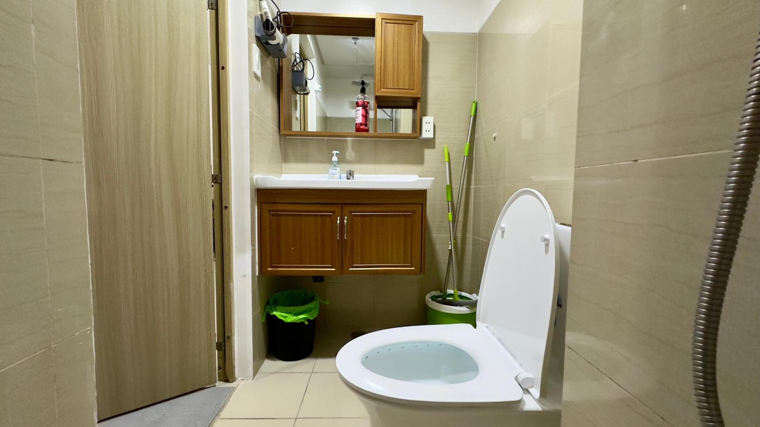 ART's Nest at Shore Residences, Manila, photo 6