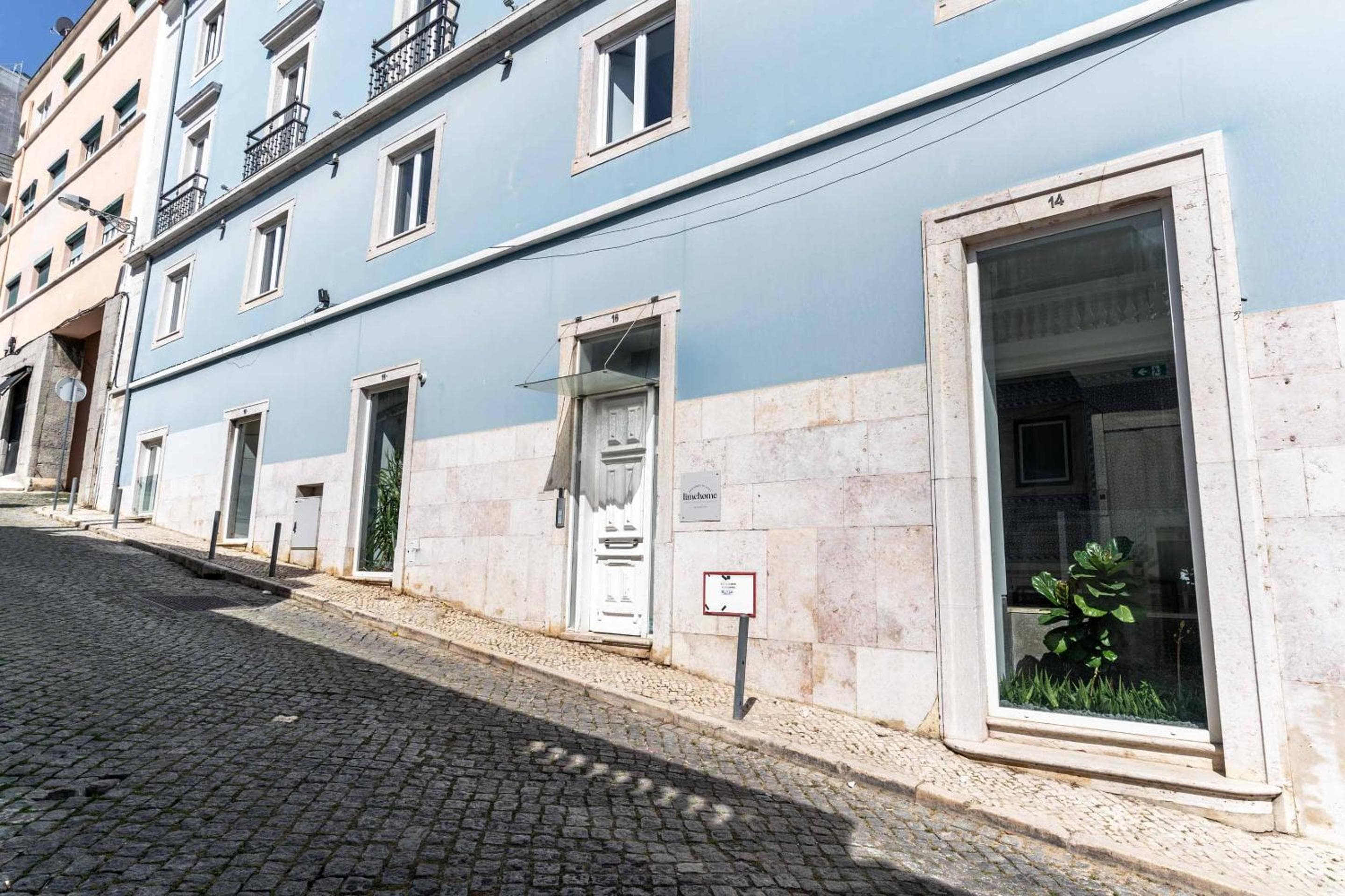 Limehome Lisbon Calçada do Cardeal, Lisbon, photo 3