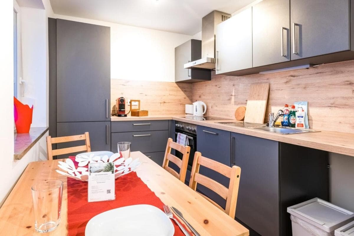 Kitchen at Arbio I Cozy Apartments Augsburg-Lechhausen