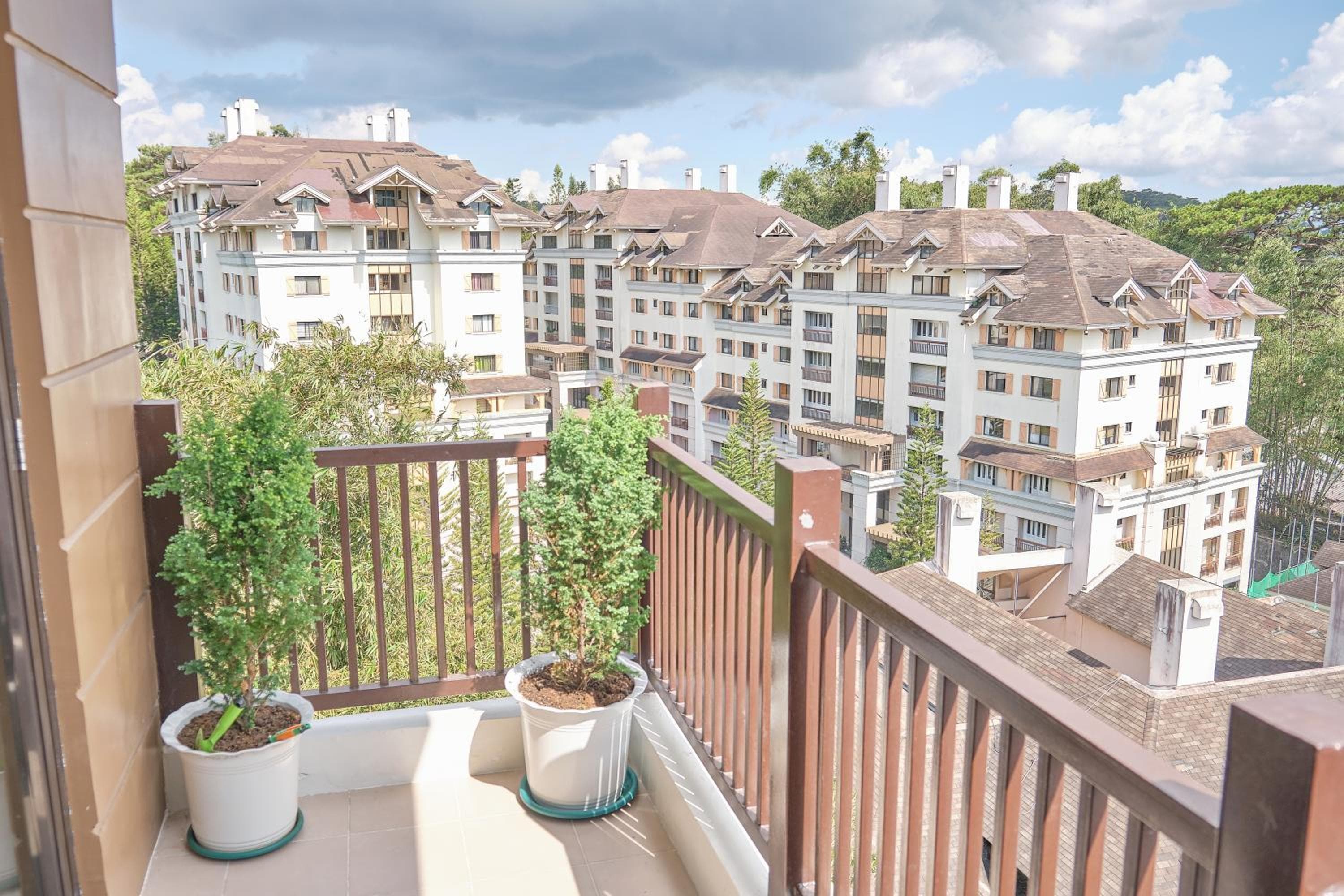 QFandZ Baguio Homestay at BRENTHILL Condominium, Baguio