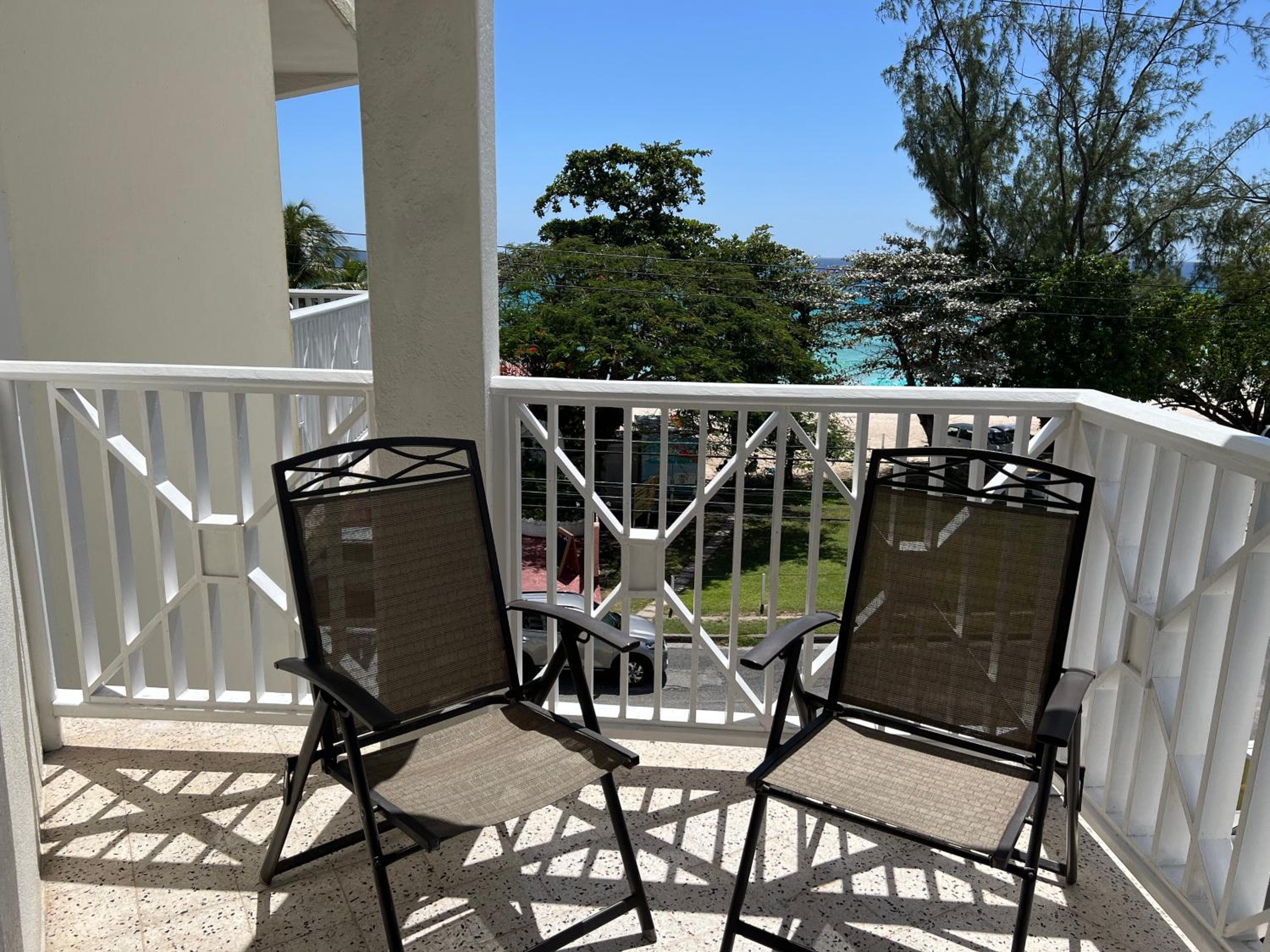 Southern Surf Beach Apartments, Bridgetown, photo 2
