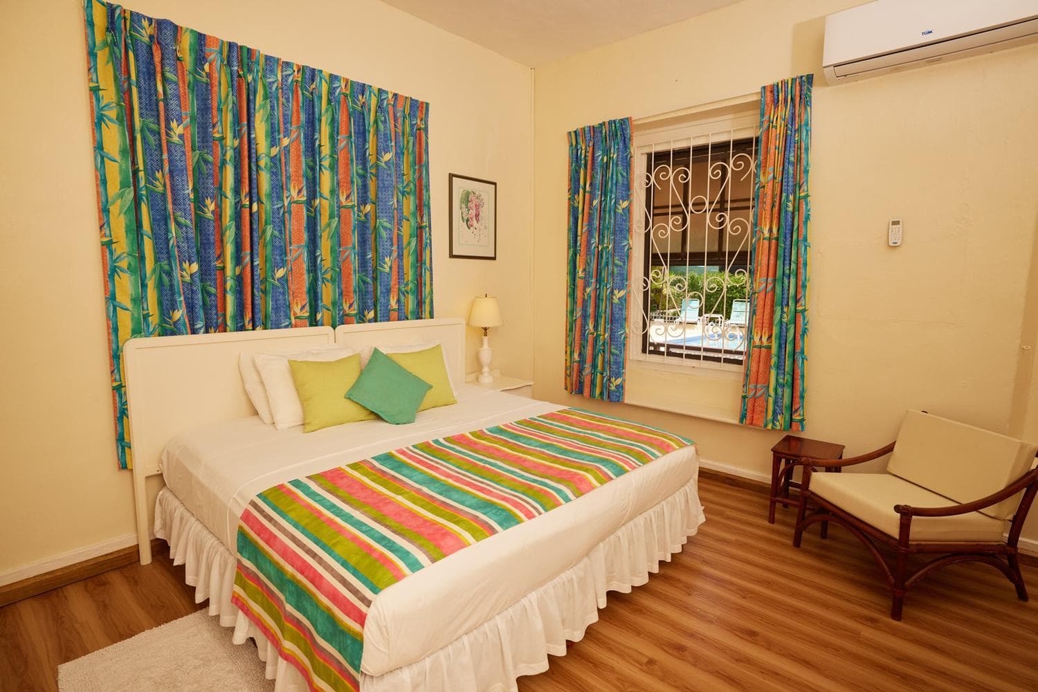 Southern Surf Beach Apartments, Bridgetown, photo 6