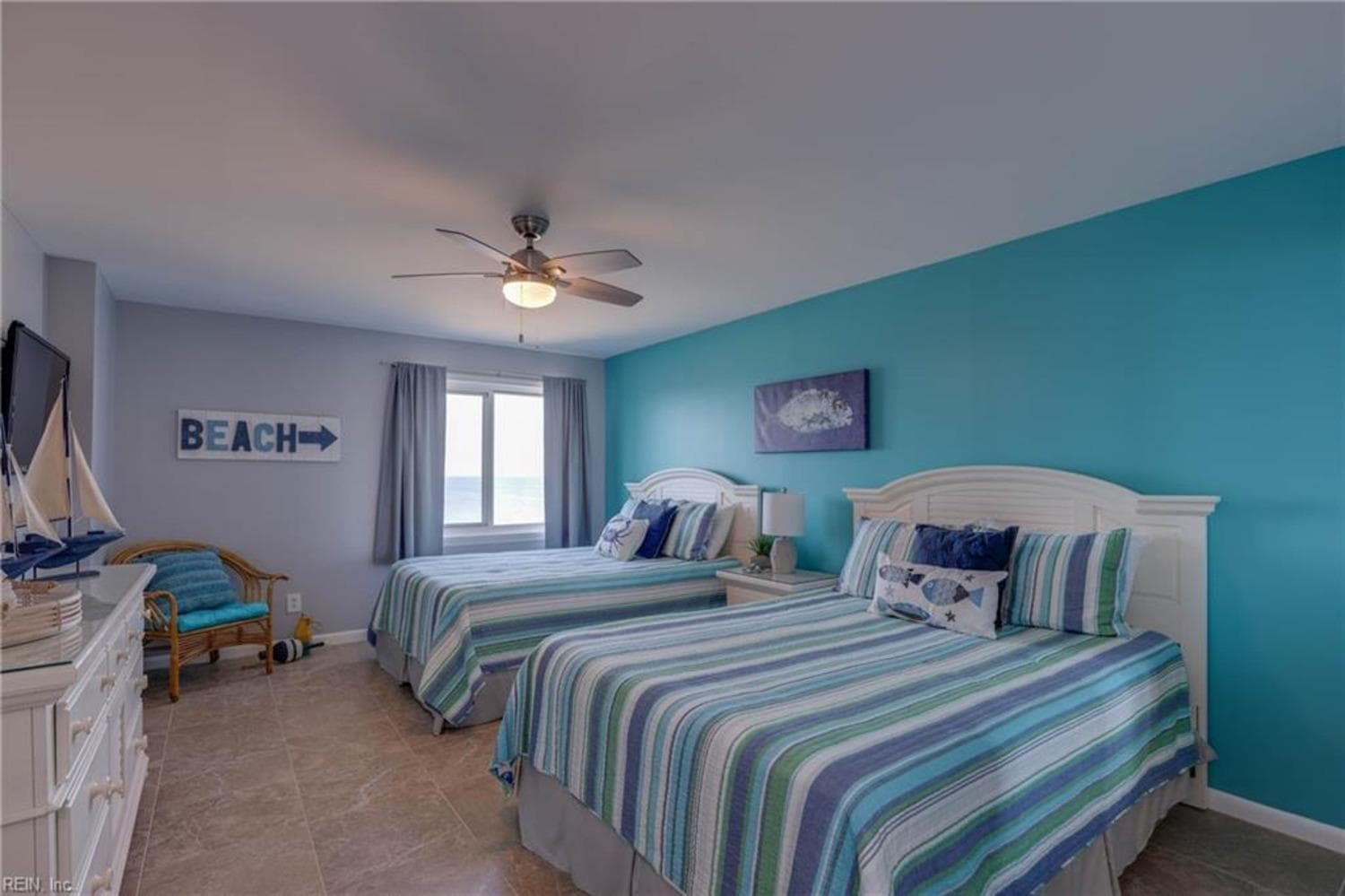 Coastal Beach Condo-Amazing View & Indoor Pool 13th Floor, Virginia Beach, photo 4