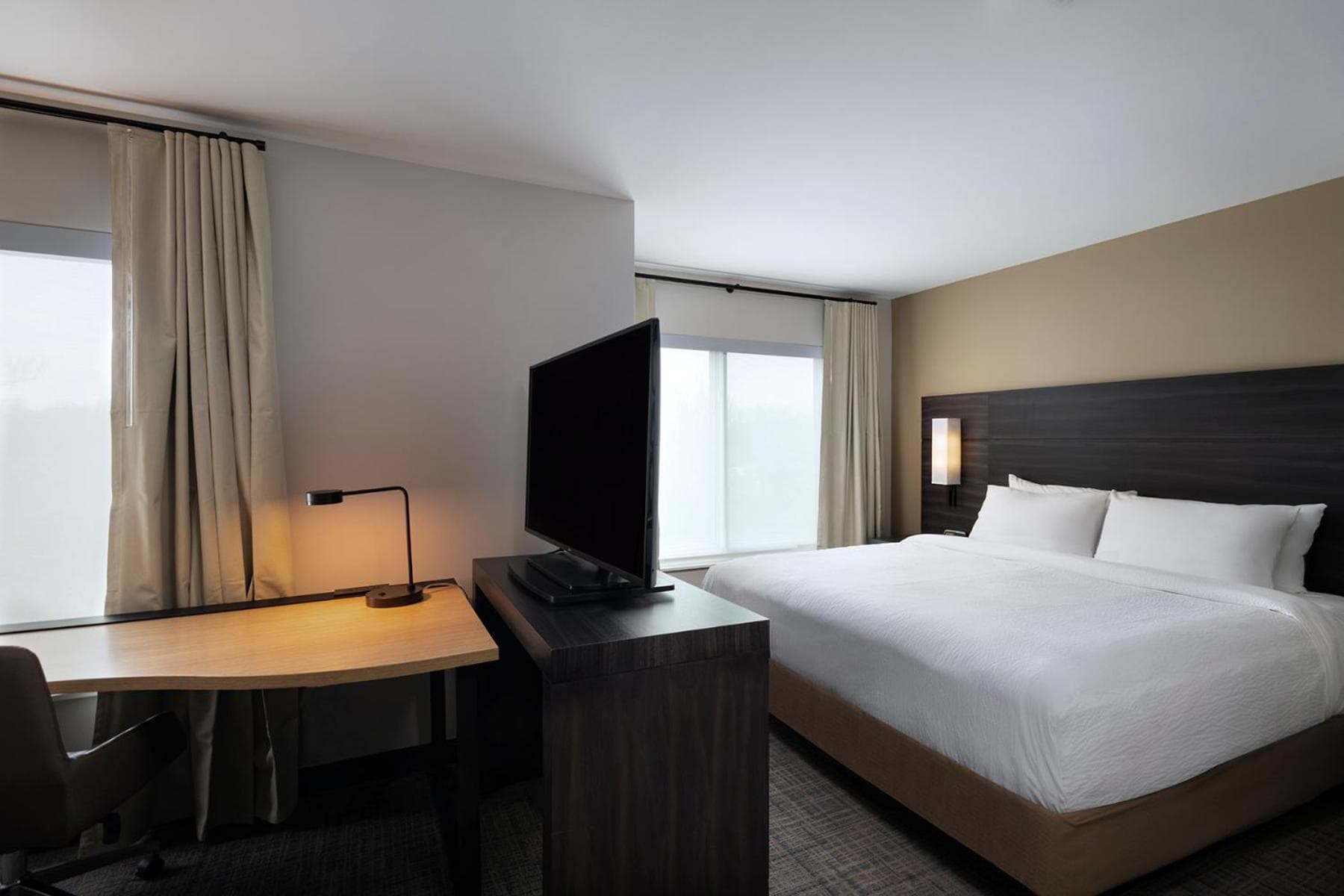 Residence Inn New Brunswick Tower Center Blvd., East Brunswick, photo 6