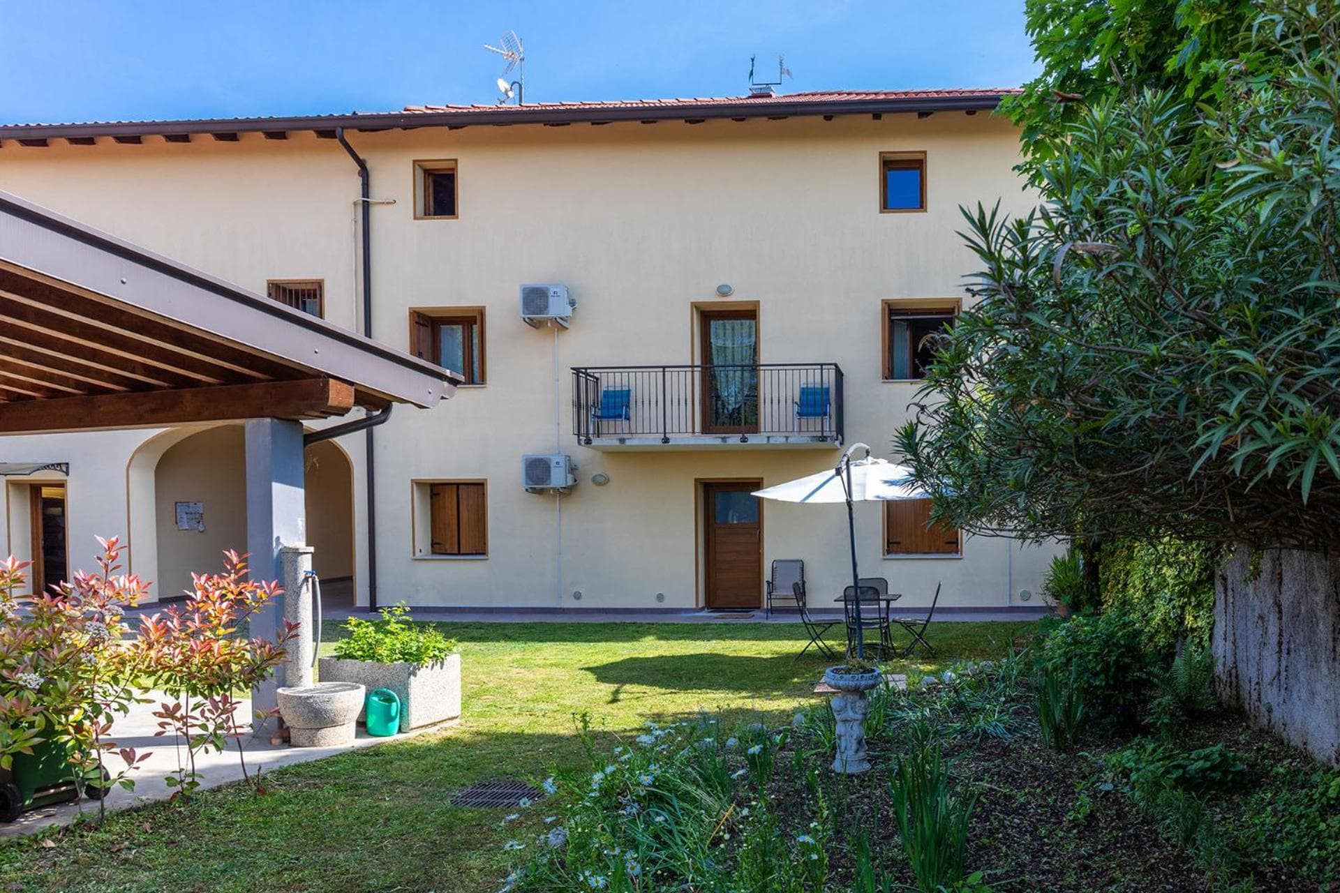 Albergo Diffuso Magredi, Vivaro