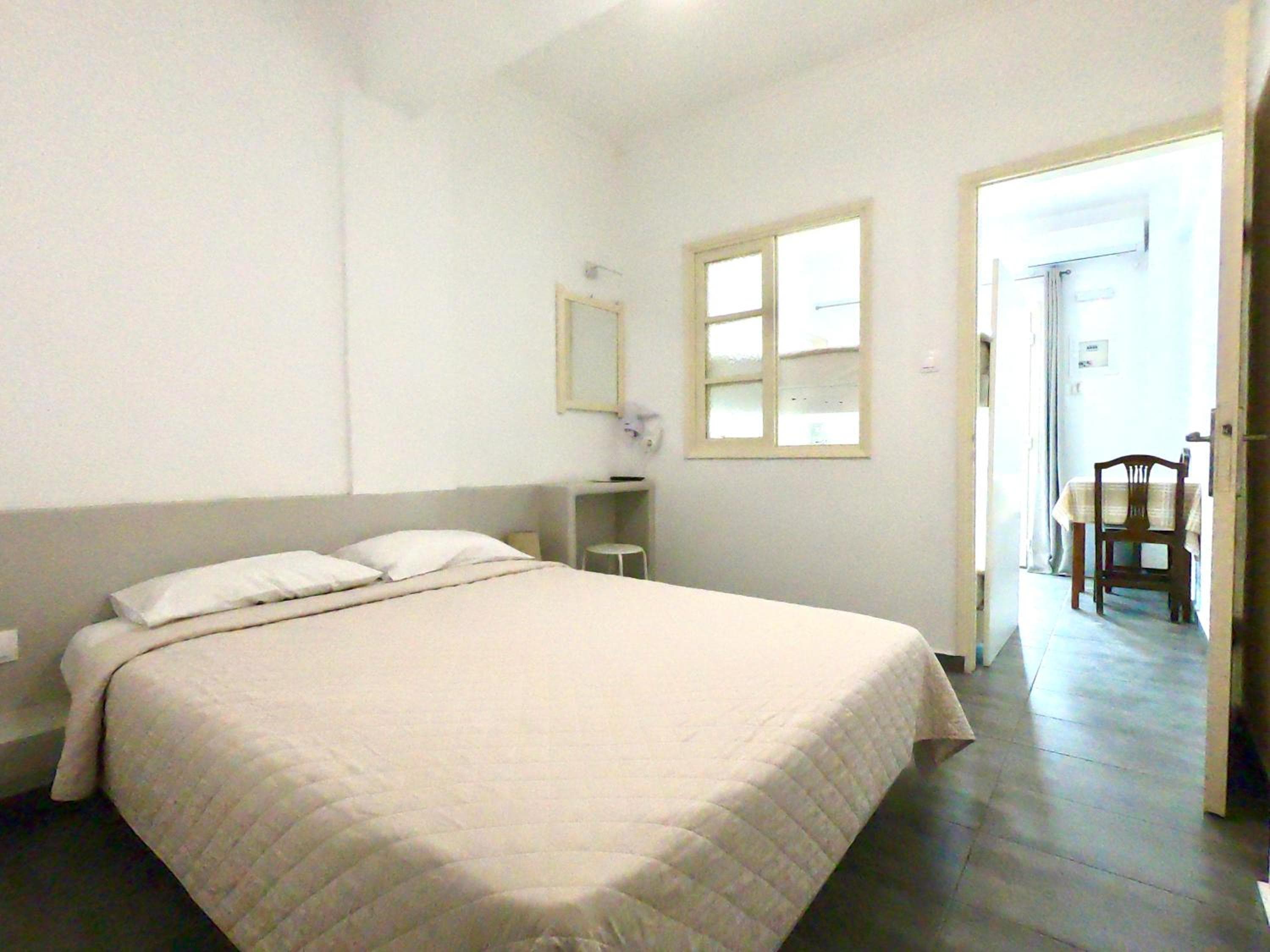 Anny Studios & Rooms Perissa Beach, Perissa, photo 6
