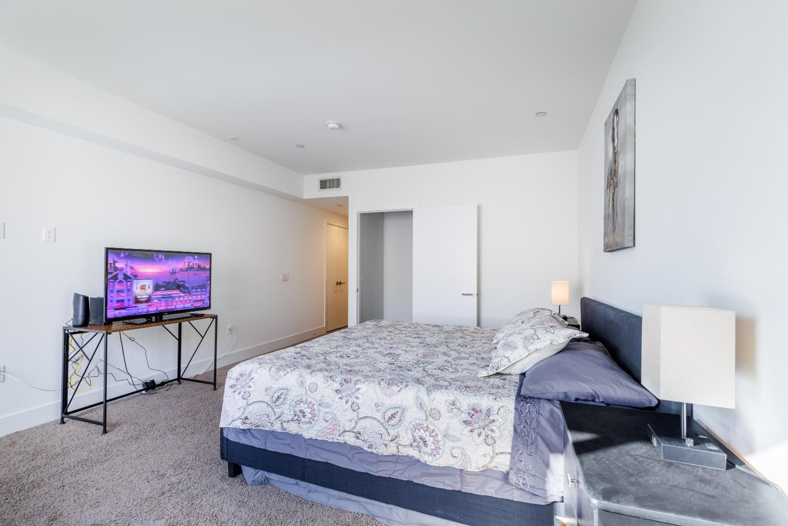 Hollywood Furnished Apartments, Los Angeles, photo 4