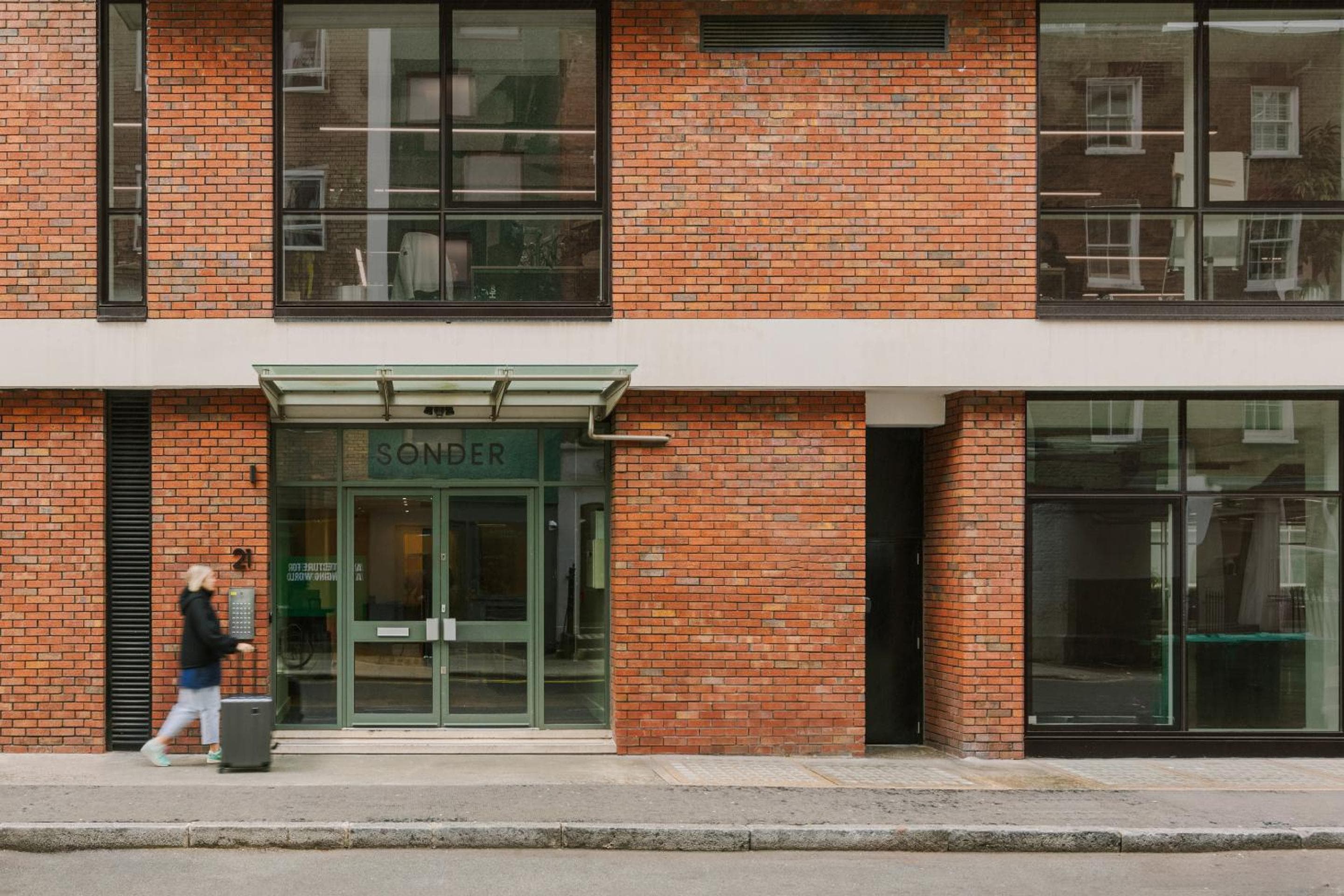 Sonder The Bard, London