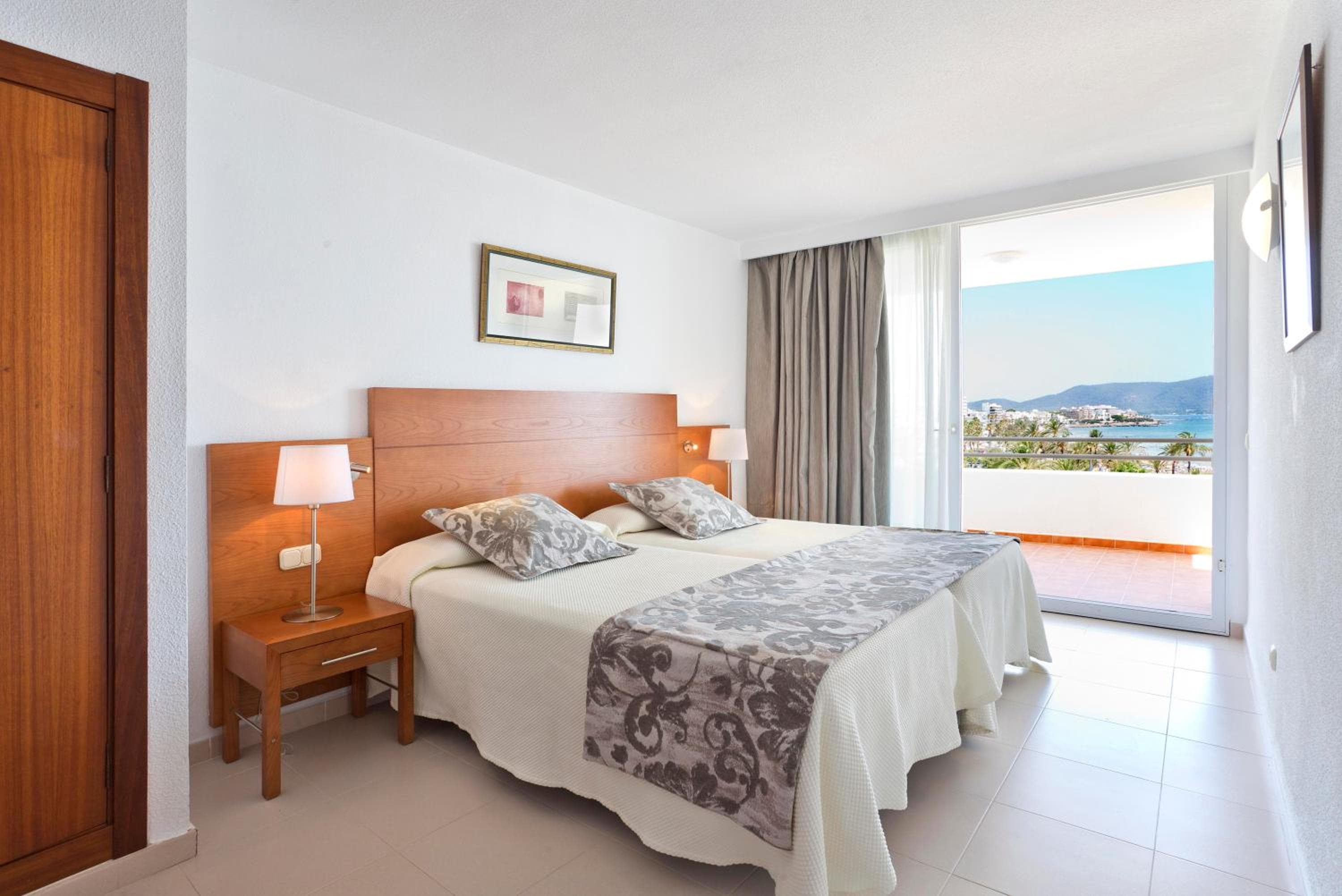 Hipotels Mercedes Aparthotel, Cala Millor, photo 2