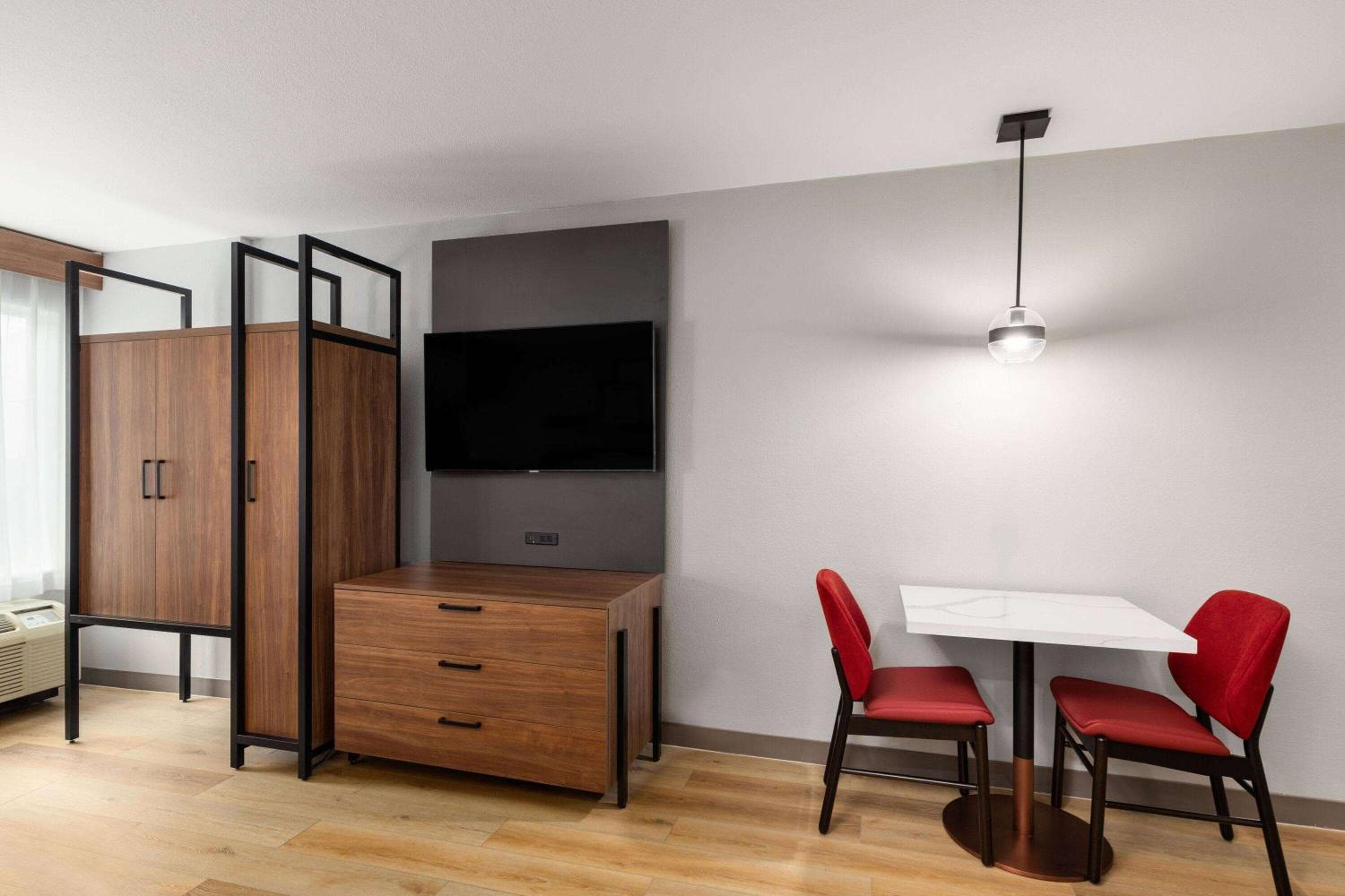 Hawthorn Extended Stay by Wyndham Knoxville, Knoxville, photo 5