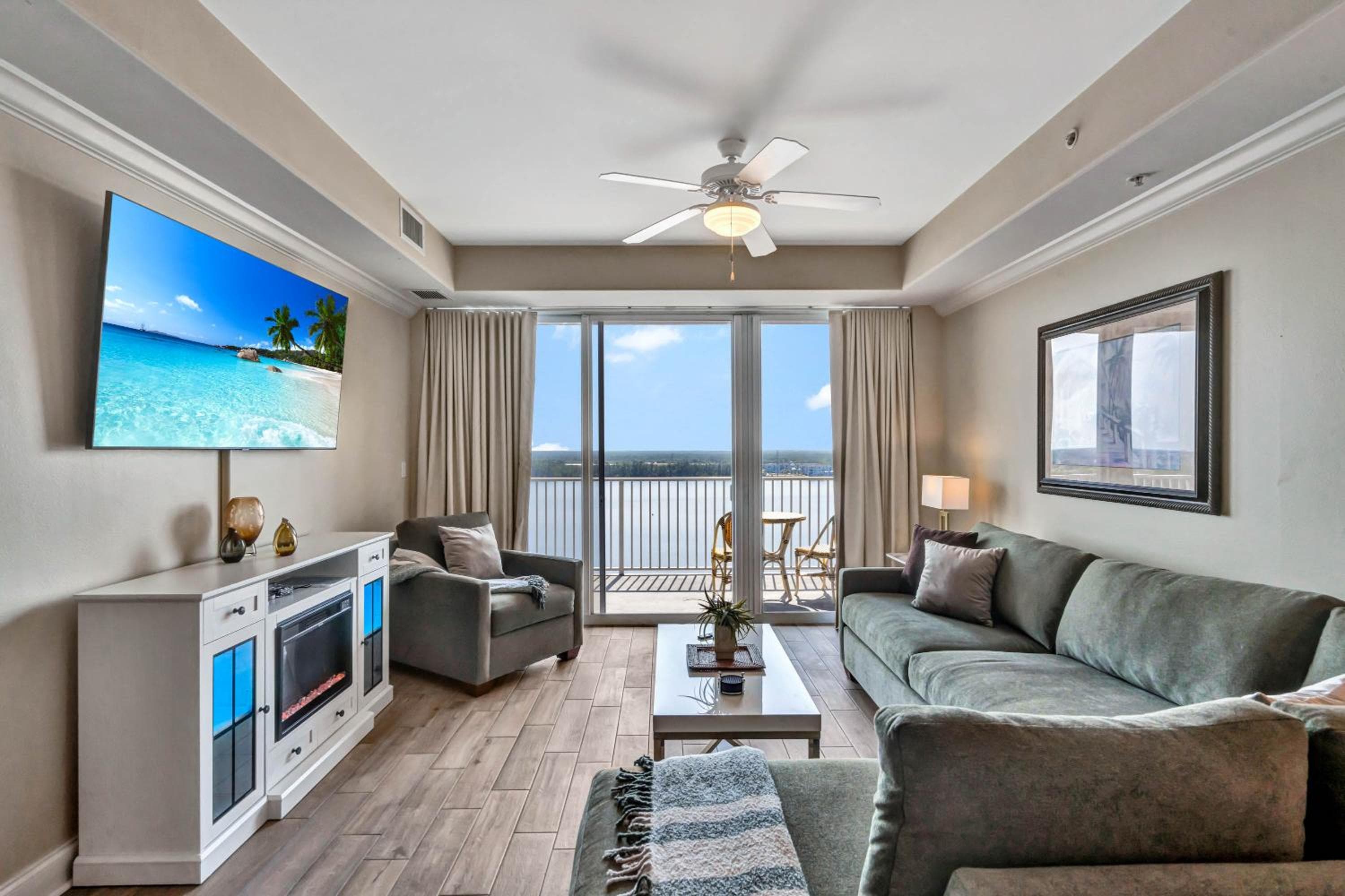 Sunshine Oasis - Orlando Lakefront Luxury, Orlando, photo 3