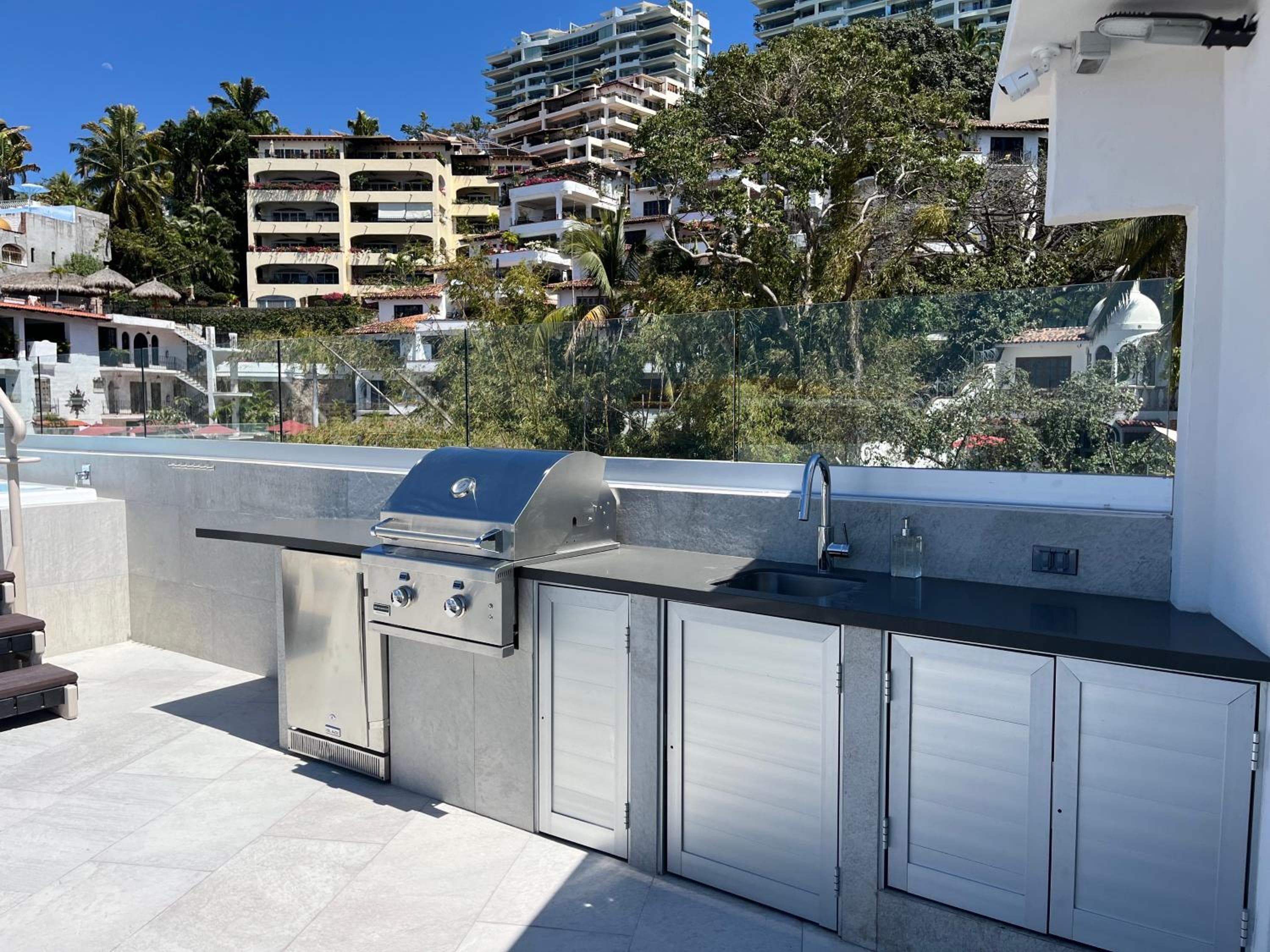 Vidalia - Modern Condos with Rooftop Terrace and Gym, Puerto Vallarta, photo 2