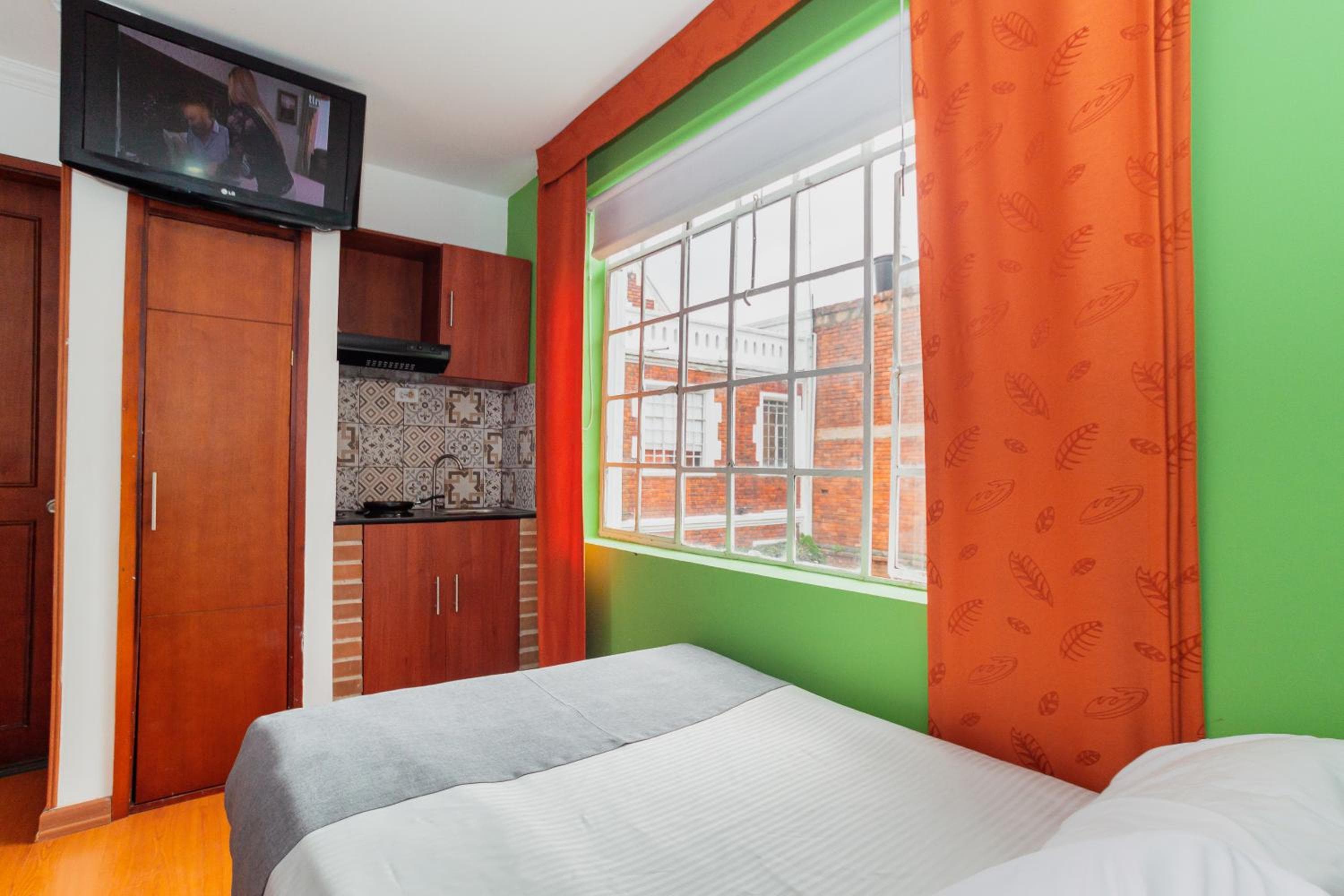 Apartasuites Plaza Antigua Bogota, Bogotá, photo 6