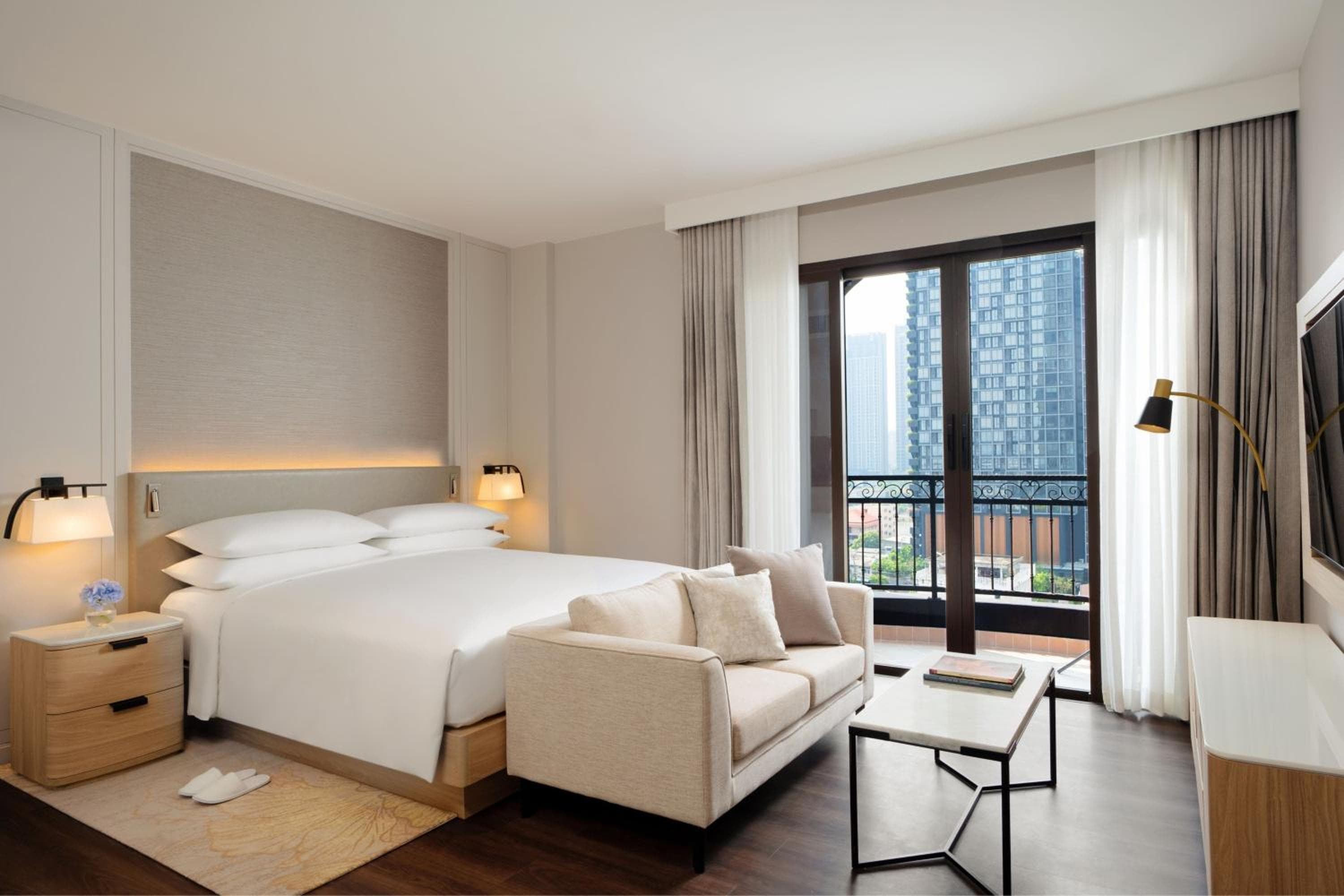 Marriott Executive Apartments Bangkok, Sukhumvit 101, Bangkok, photo 2