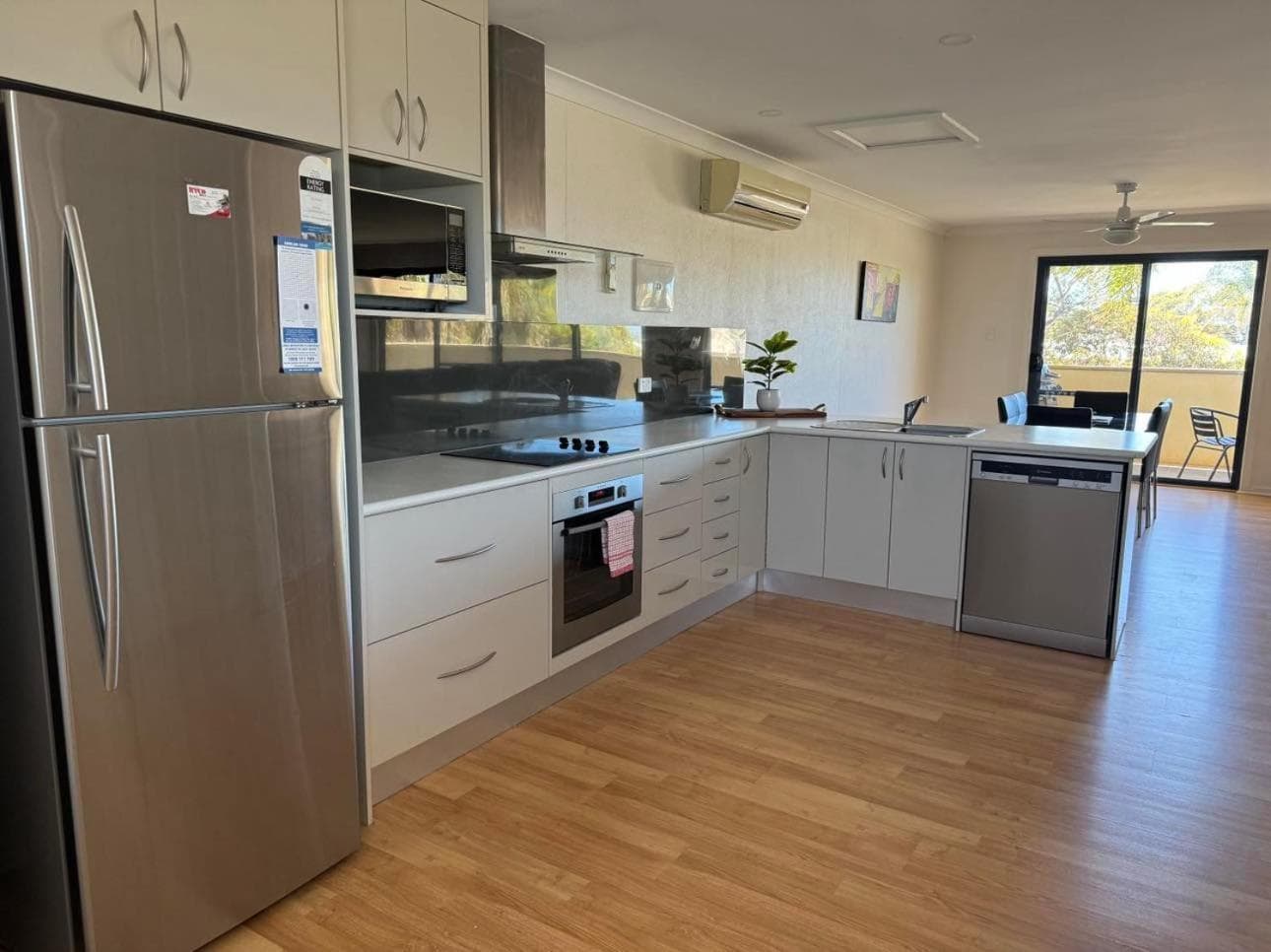 Cowell Townhouse apartments, Cowell, photo 3