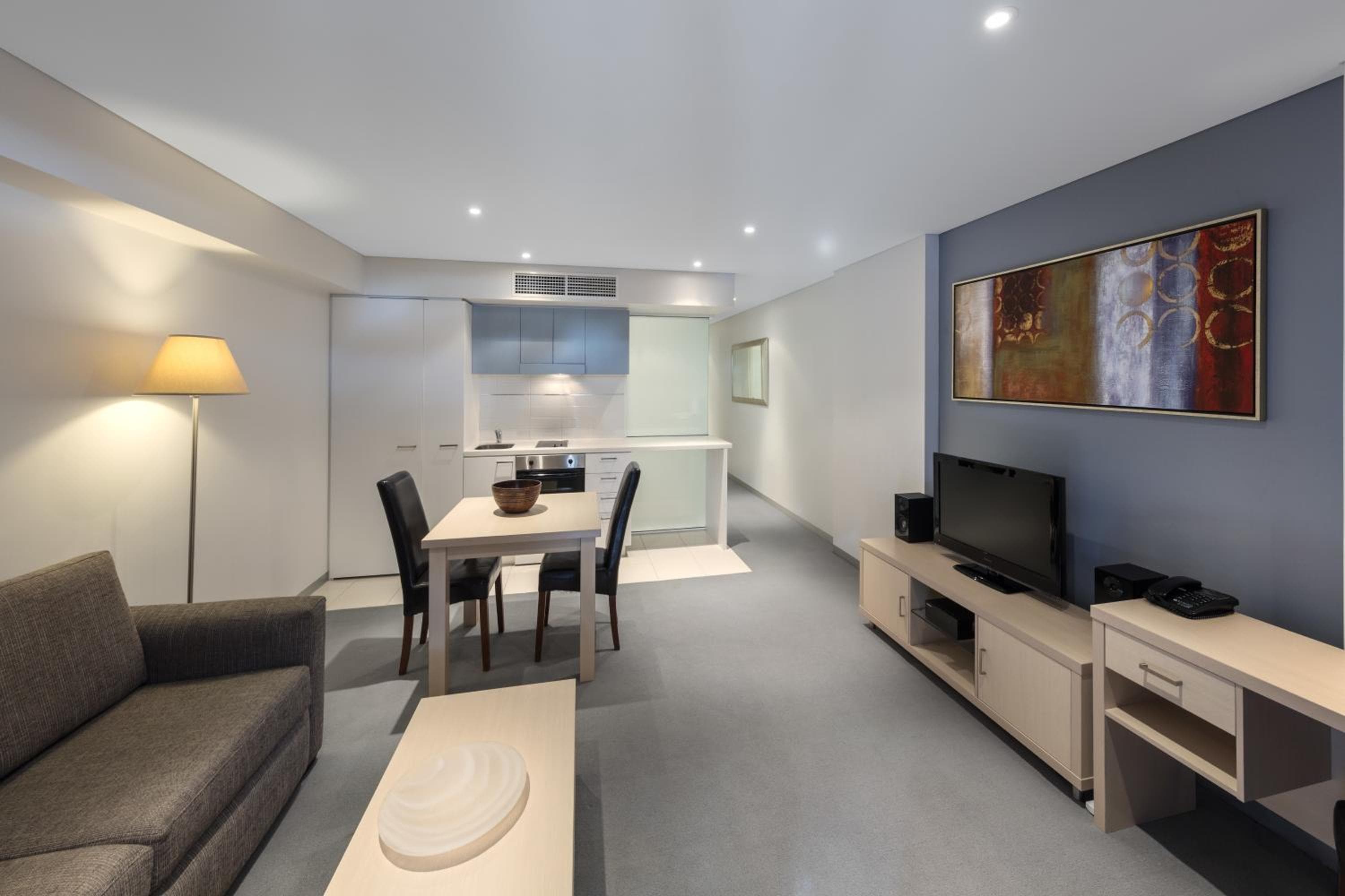 Oaks Adelaide Horizons Suites, Adelaide, photo 5