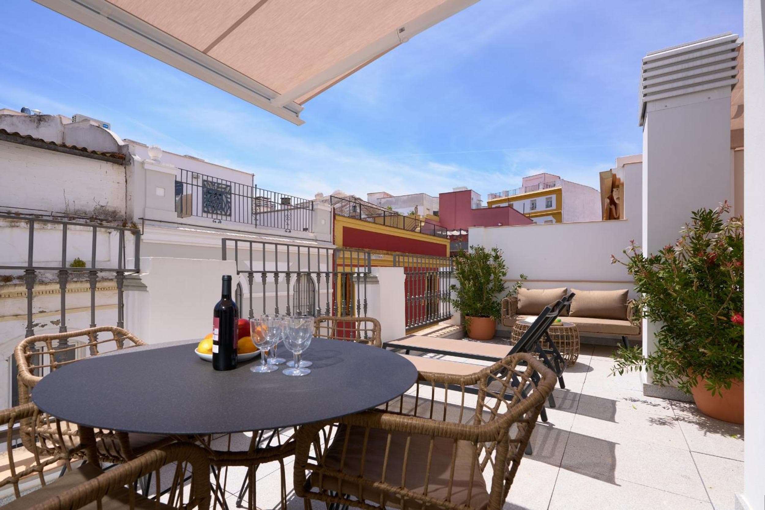 Naranjas y Limones Sevilla, by Homing U, Seville, photo 2