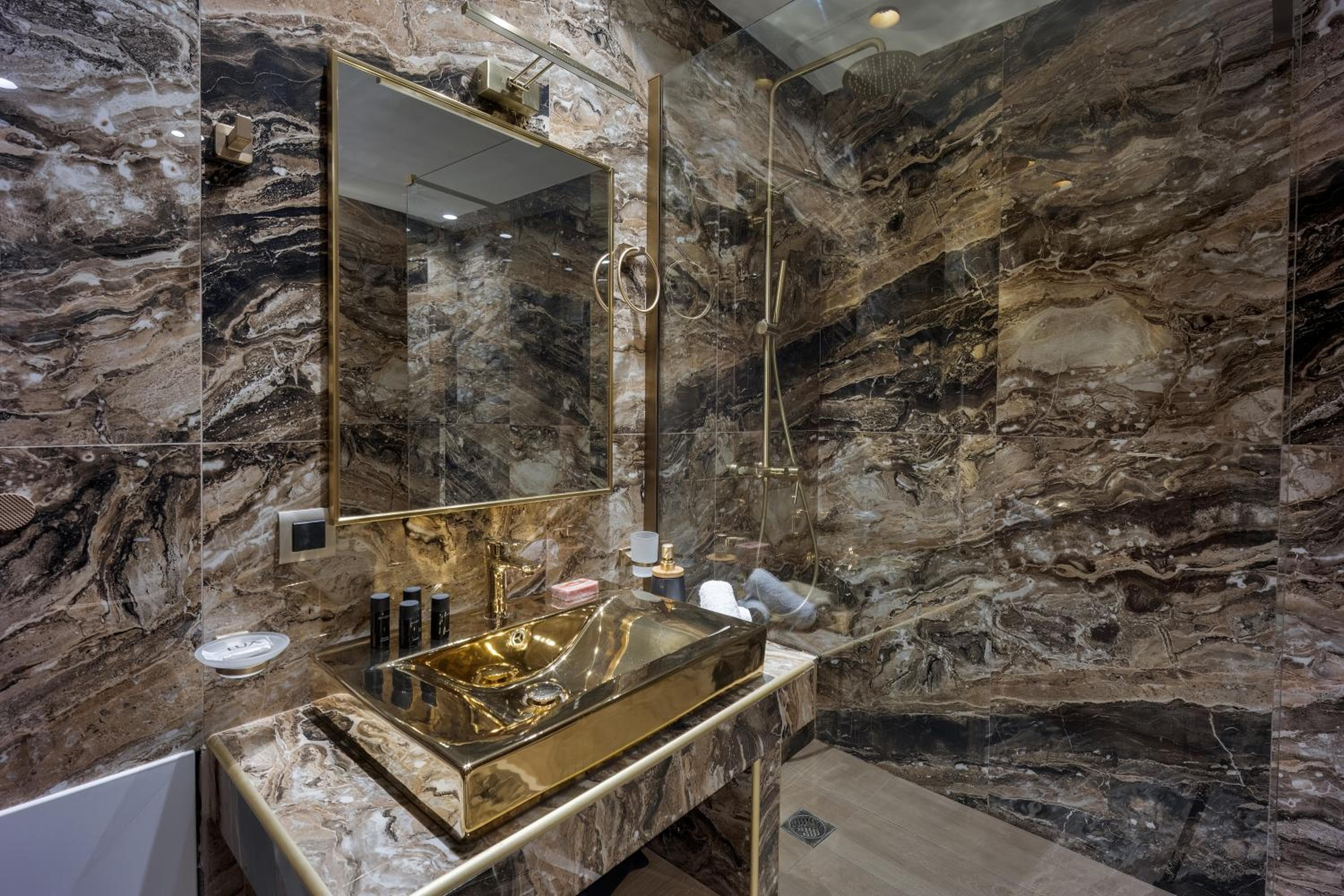 Royal Gold City Suites by Omilos Hotels, Heraklio Town, photo 6