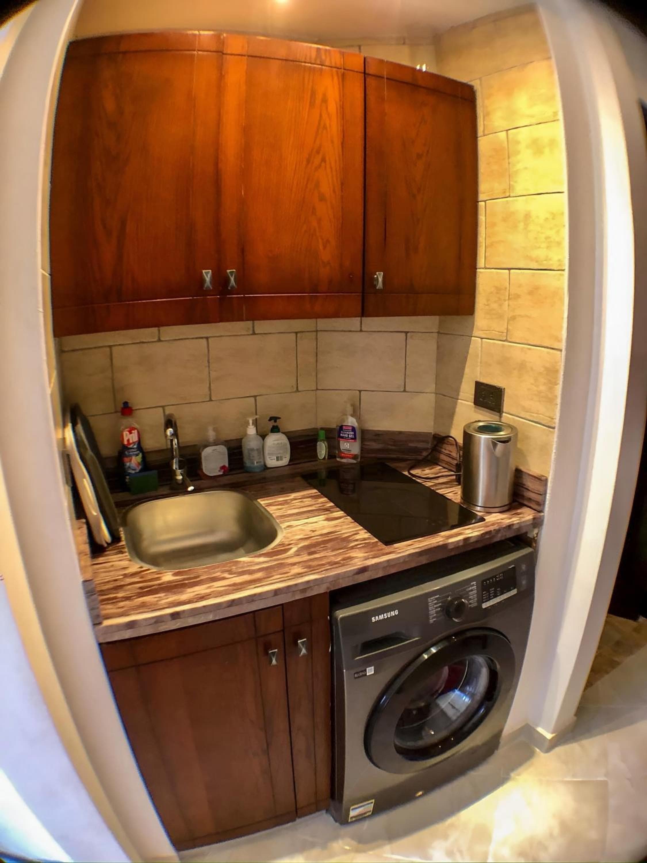 luxury Beachfront Studio- Foreign Nationals Only, Hurghada, photo 4