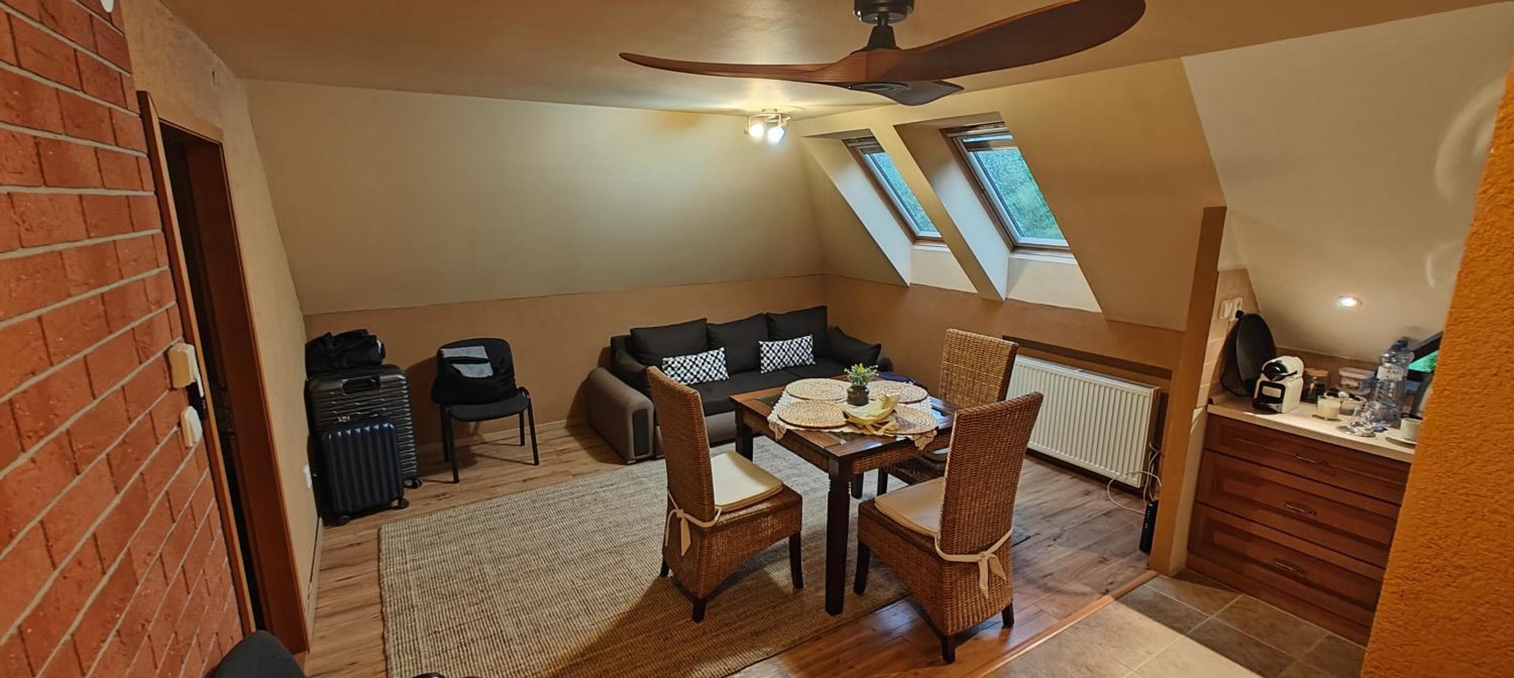 Parrot district apartments, Nové Zámky, photo 2