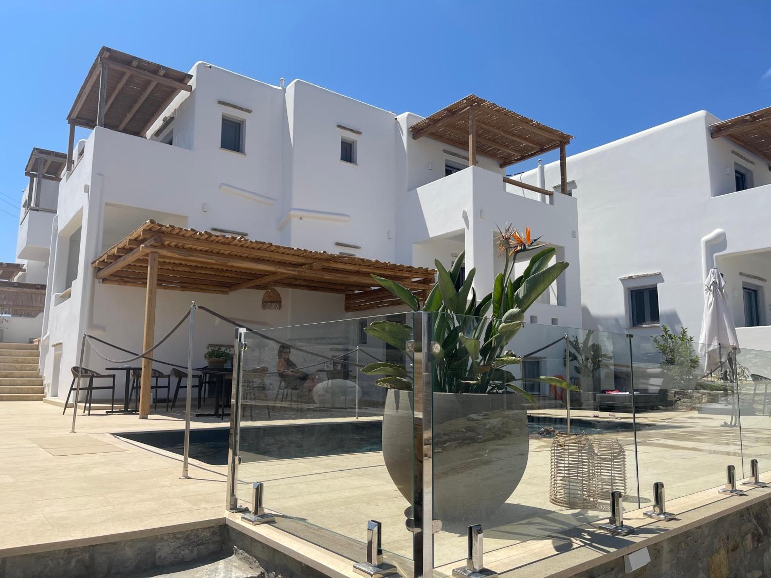 Sohoros Luxury Suites, Skhoinoussa