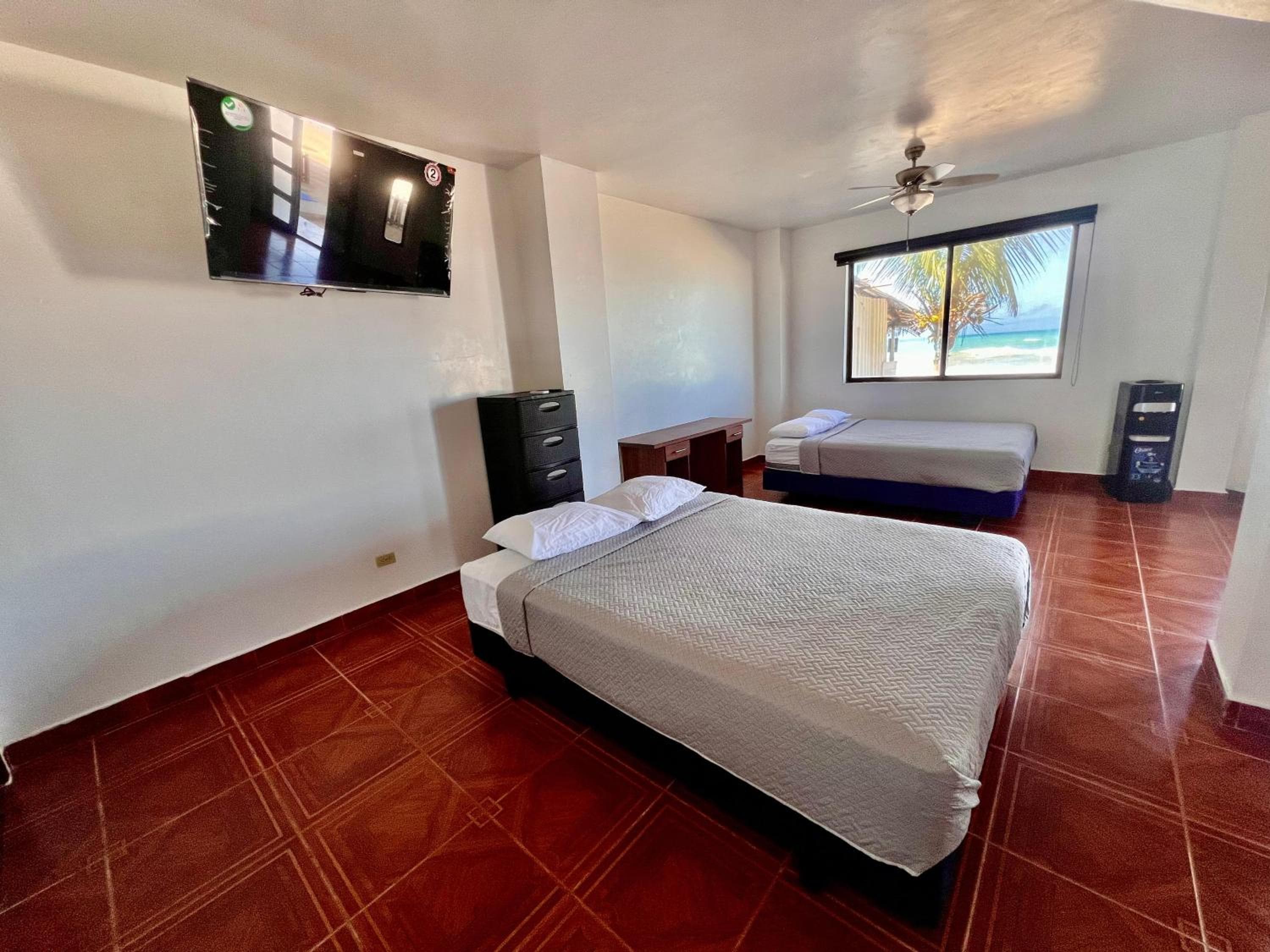 Suite Frente al Mar, Puerto Villamil, photo 6