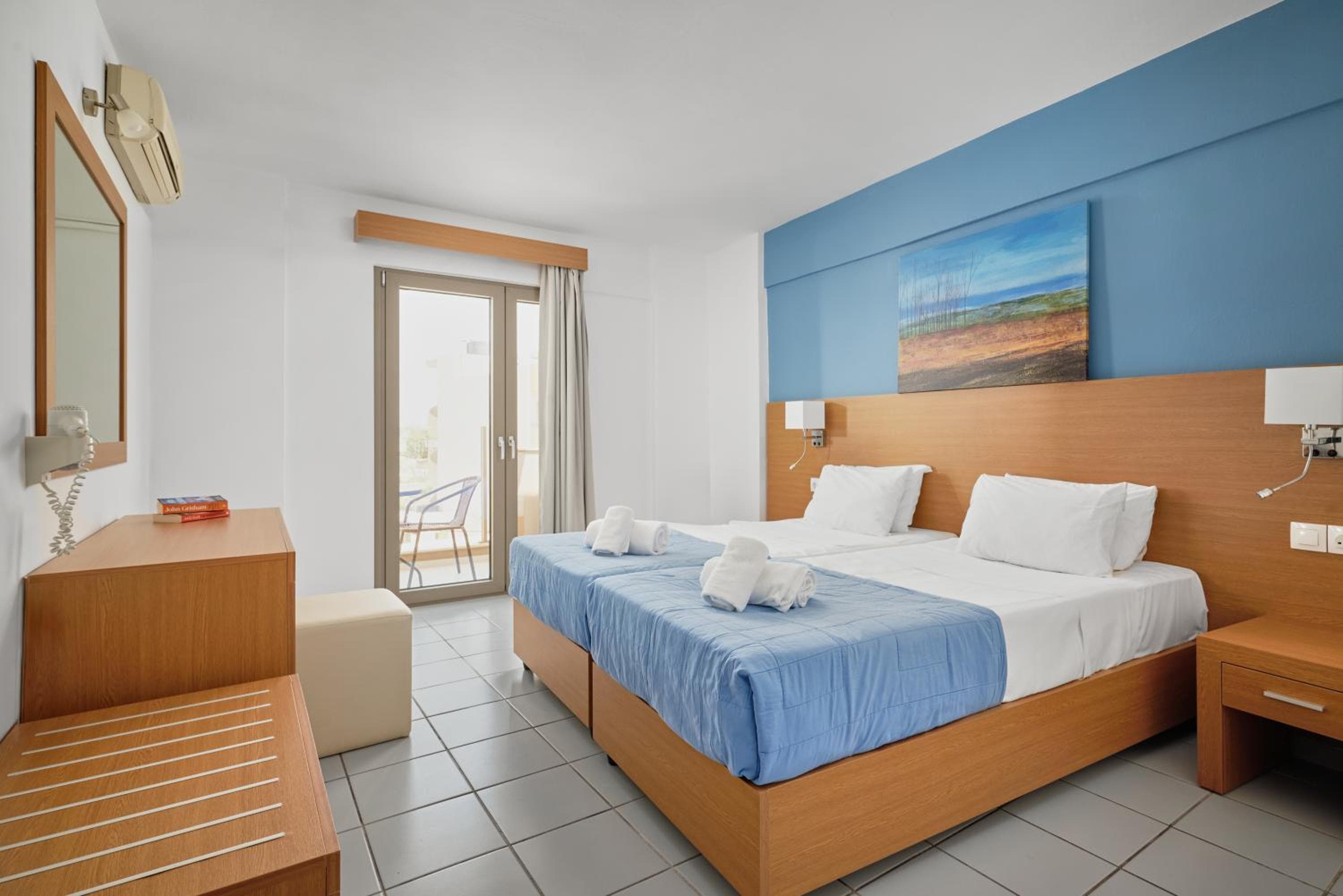 Acropolis Apartments, Hersonissos, photo 2