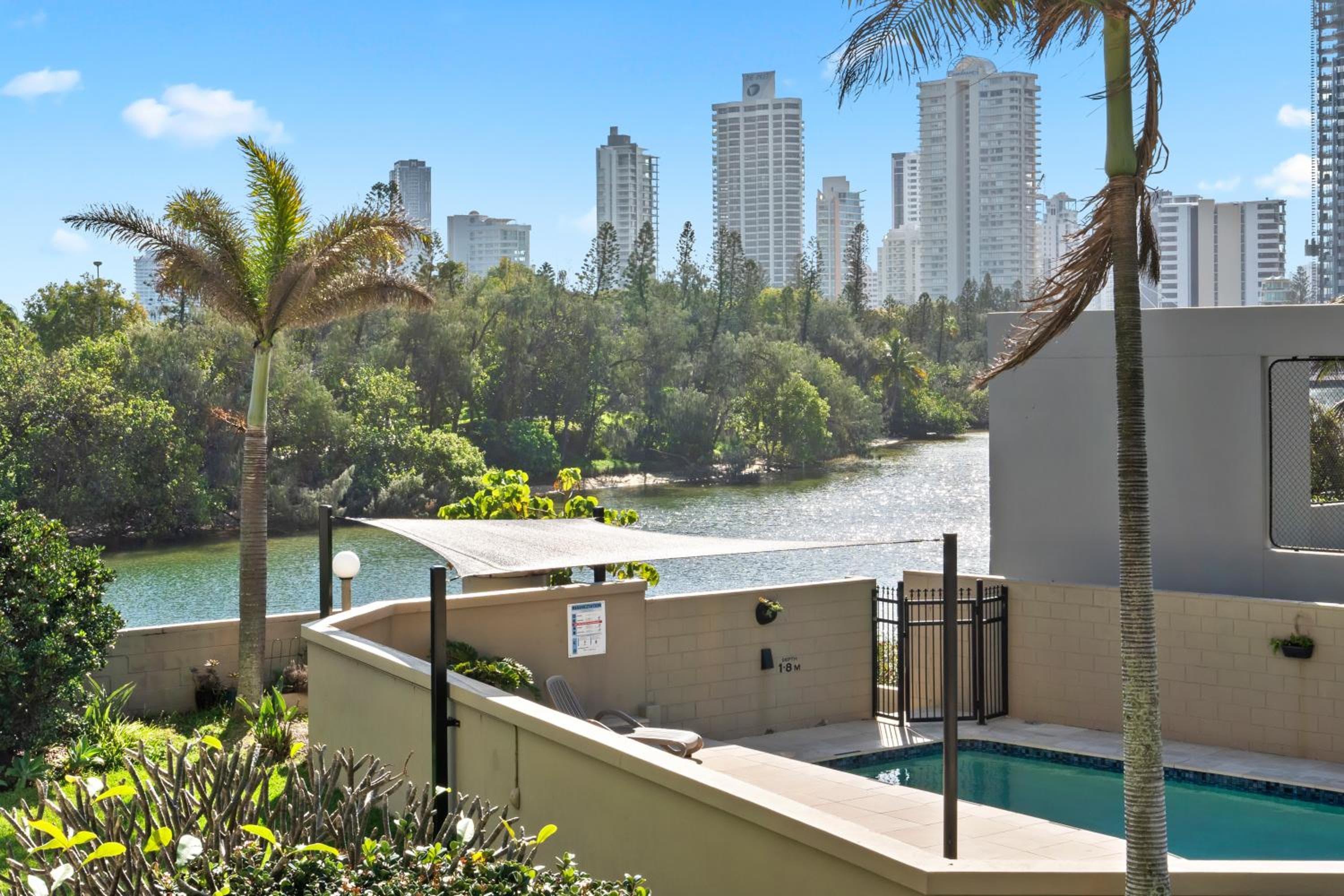 Narrowneck Court Holiday Apartments, Gold Coast, photo 4