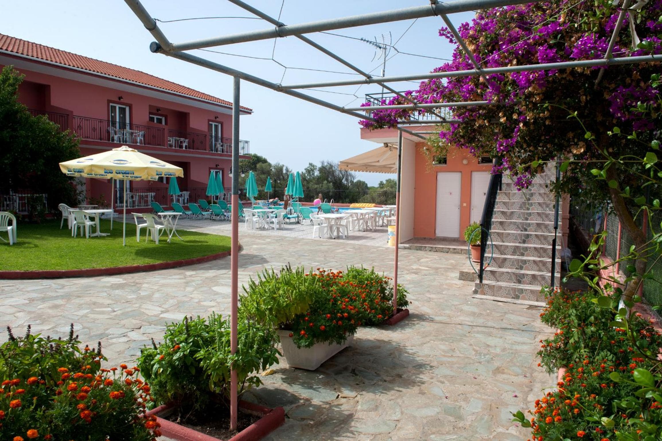 Paradise Studios, Svoronata, photo 2