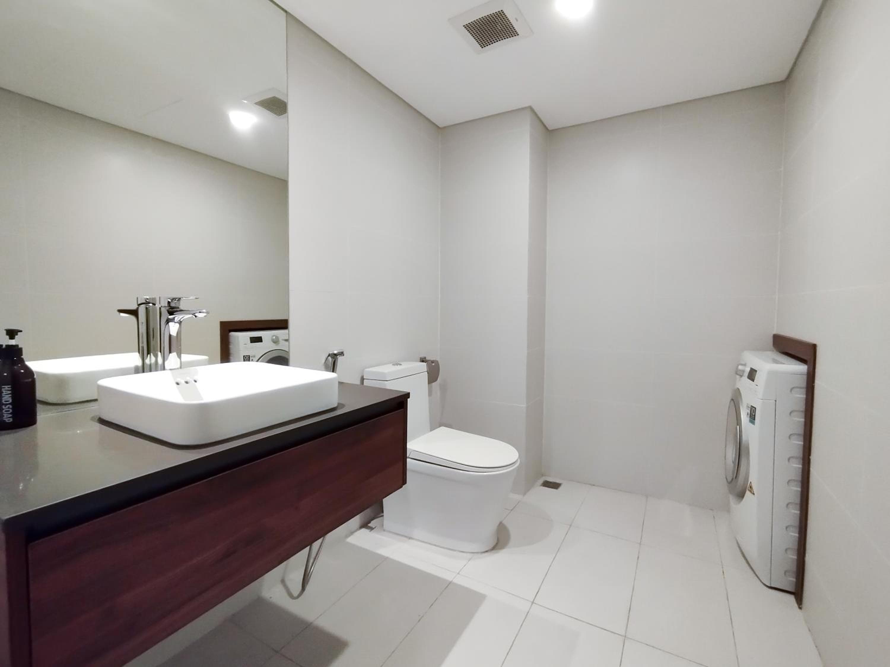 BET BOOTS Pentstudio West Lake Hanoi Nikomix Apartment 75m2, Hanoi, photo 3