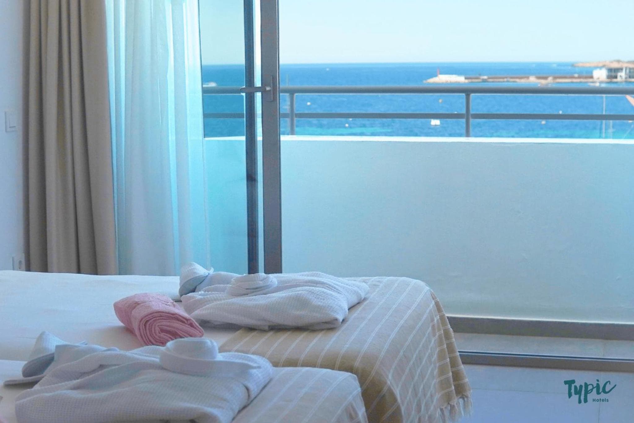 Marina Playa Hotel Apartments by Typic Hotels - Adults Only, San Antonio Bay, photo 2